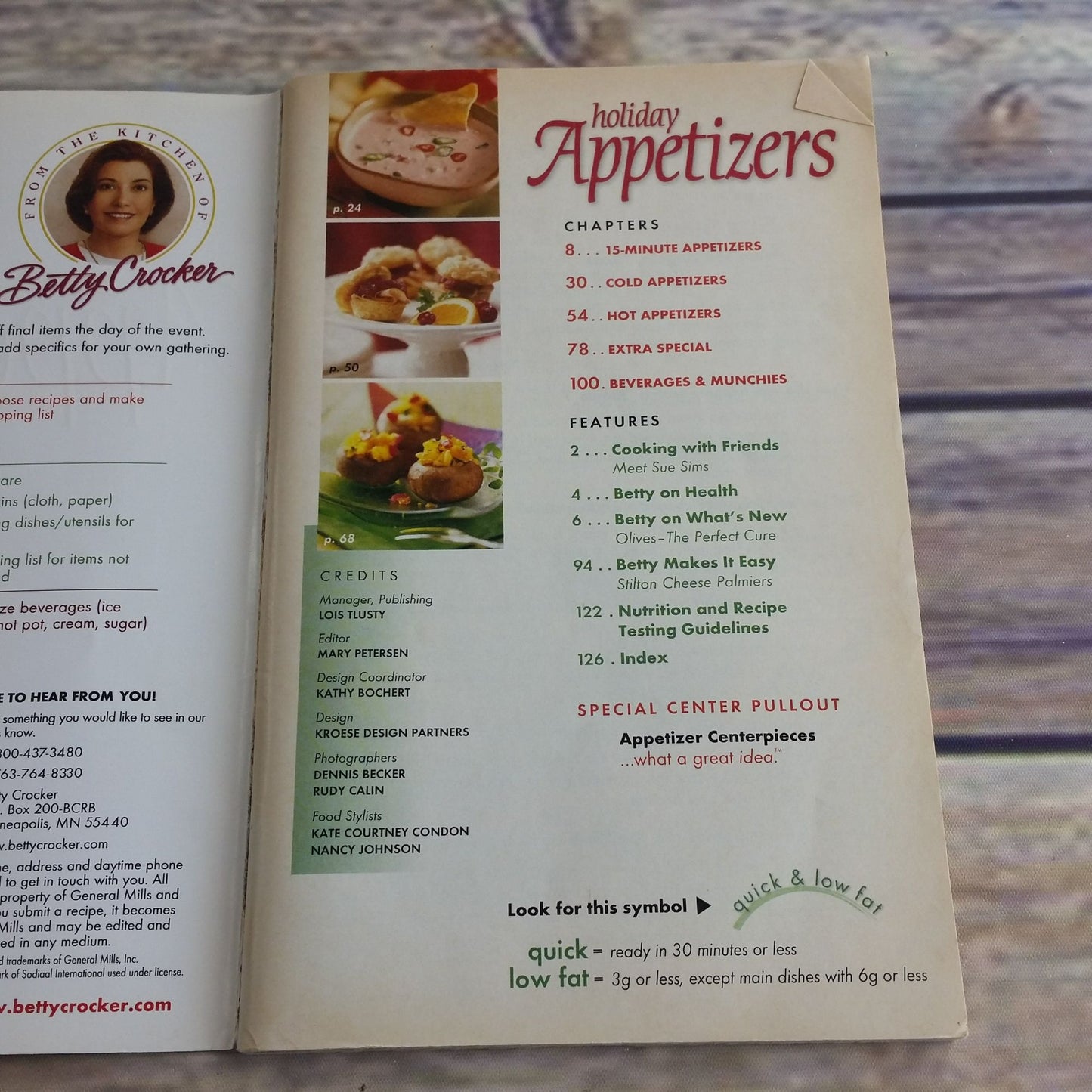 Vintage Cookbook Betty Crocker Holiday Appetizers Recipes 2001 Paperback Booklet Pamphlet