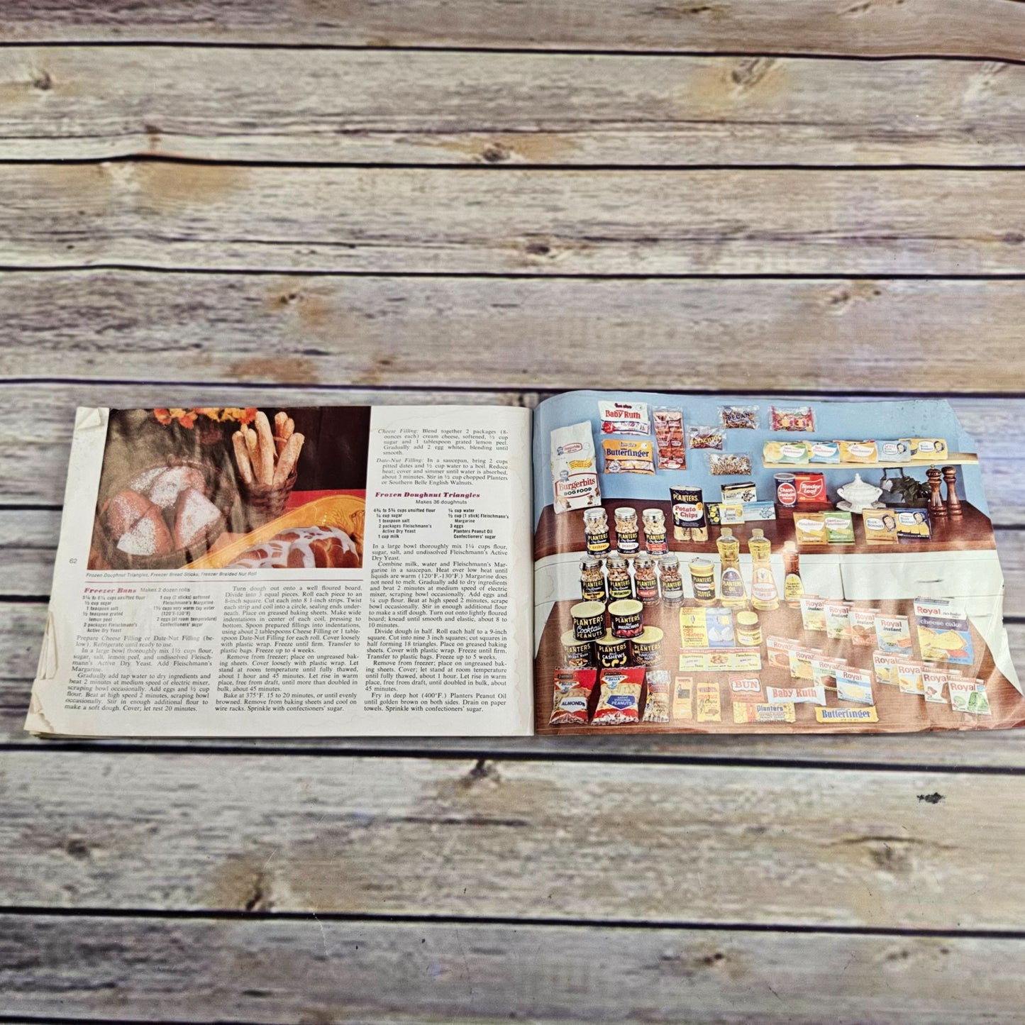 Vintage Cookbook Fleischmann Yeast Bake it Easy Recipes Booklet 1970s Breads Rolls