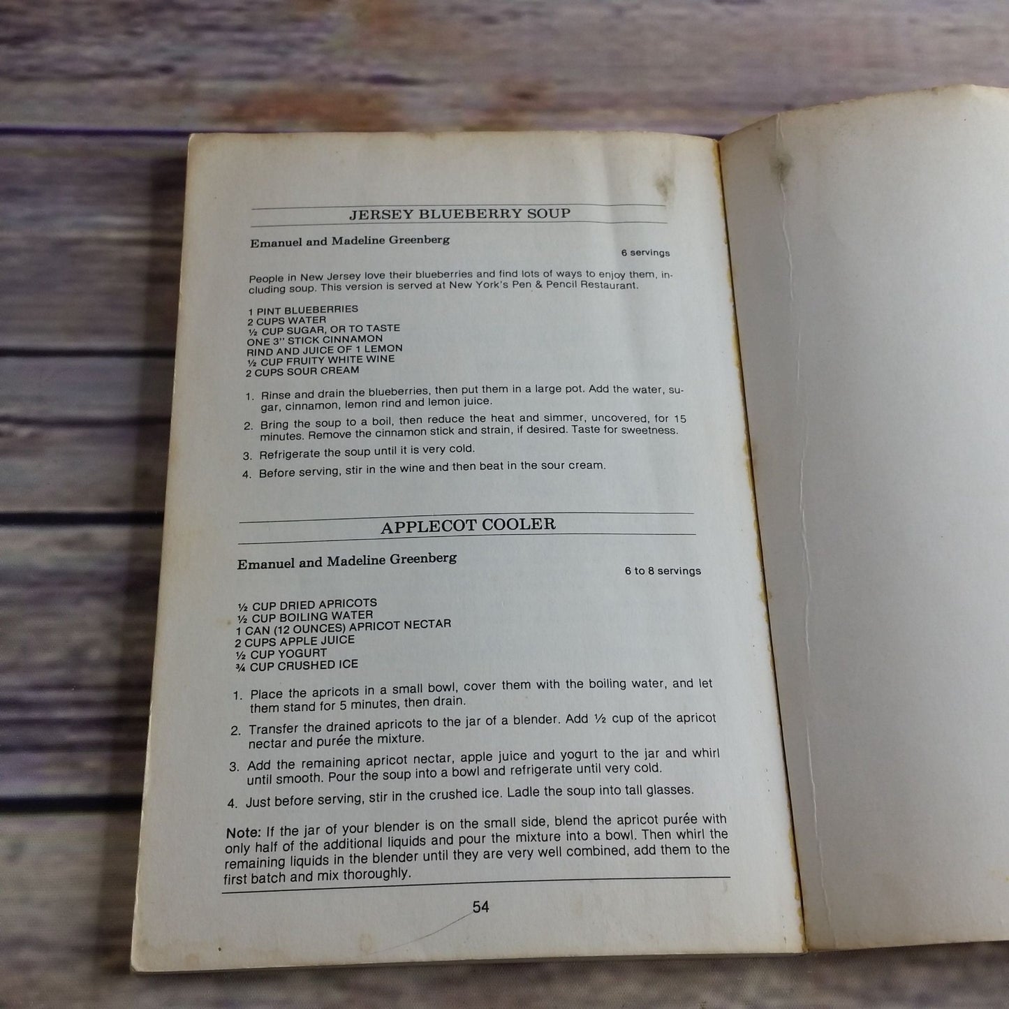 Vintage Soups Cookbook The Great Cooks Guide to Soups Recipes 1977 Paperback First Edition