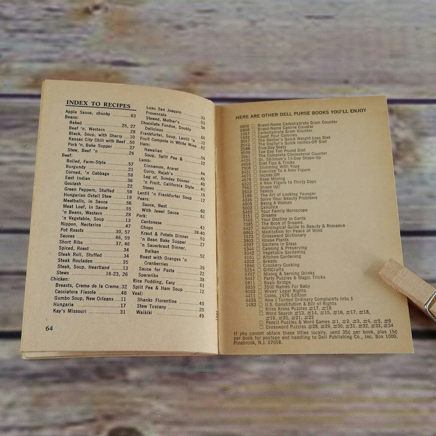 Vintage Cookbook Crockery Cooking Recipes Dell Purse Book 1976 Paperback Booklet Slow Cooker