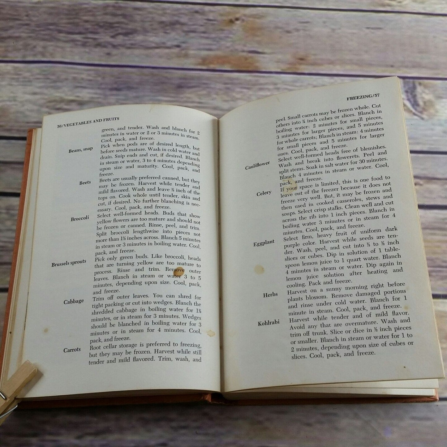 Vintage Cookbook Stocking Up How to Preserve the Foods You Grow Naturally 1975 Recipes Canning Drying Organic Gardening and Farming Staff