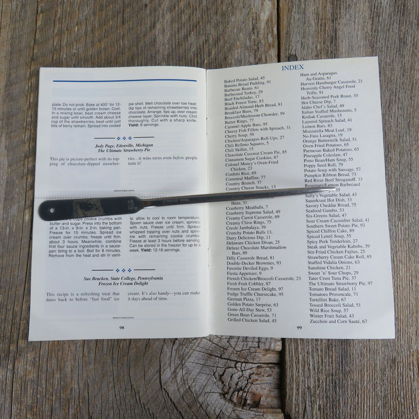 Family Favorites Taste of Home Cookbook Clip and Keep Recipes 10th Anniversary Paperback Booklet Janaan Cunningham