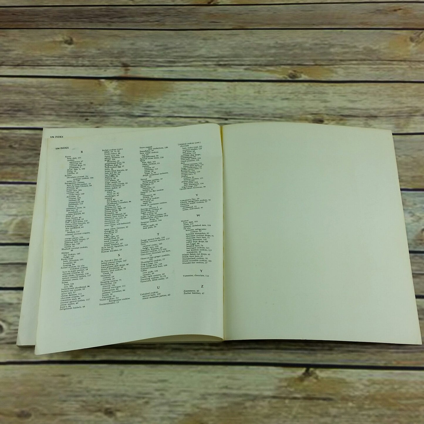 Vintage Cookbook Betty Crocker Cooky Book Golden Book Cookie Recipes 1977 Paperback - At Grandma's Table