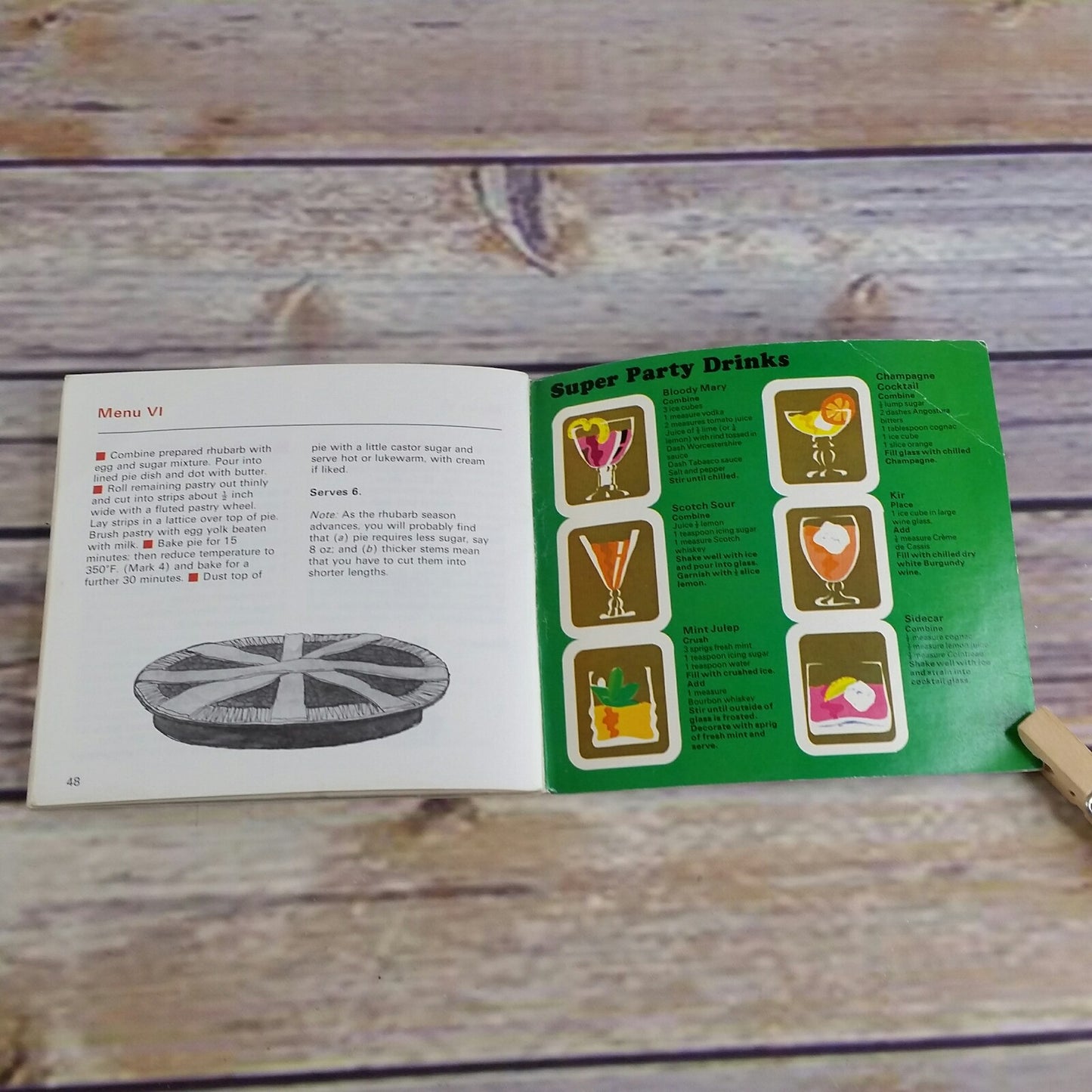 Vintage Cookbook Luncheon Party Menus Recipes 1971 Paperback Robert Carrier Mini Books Pan Books