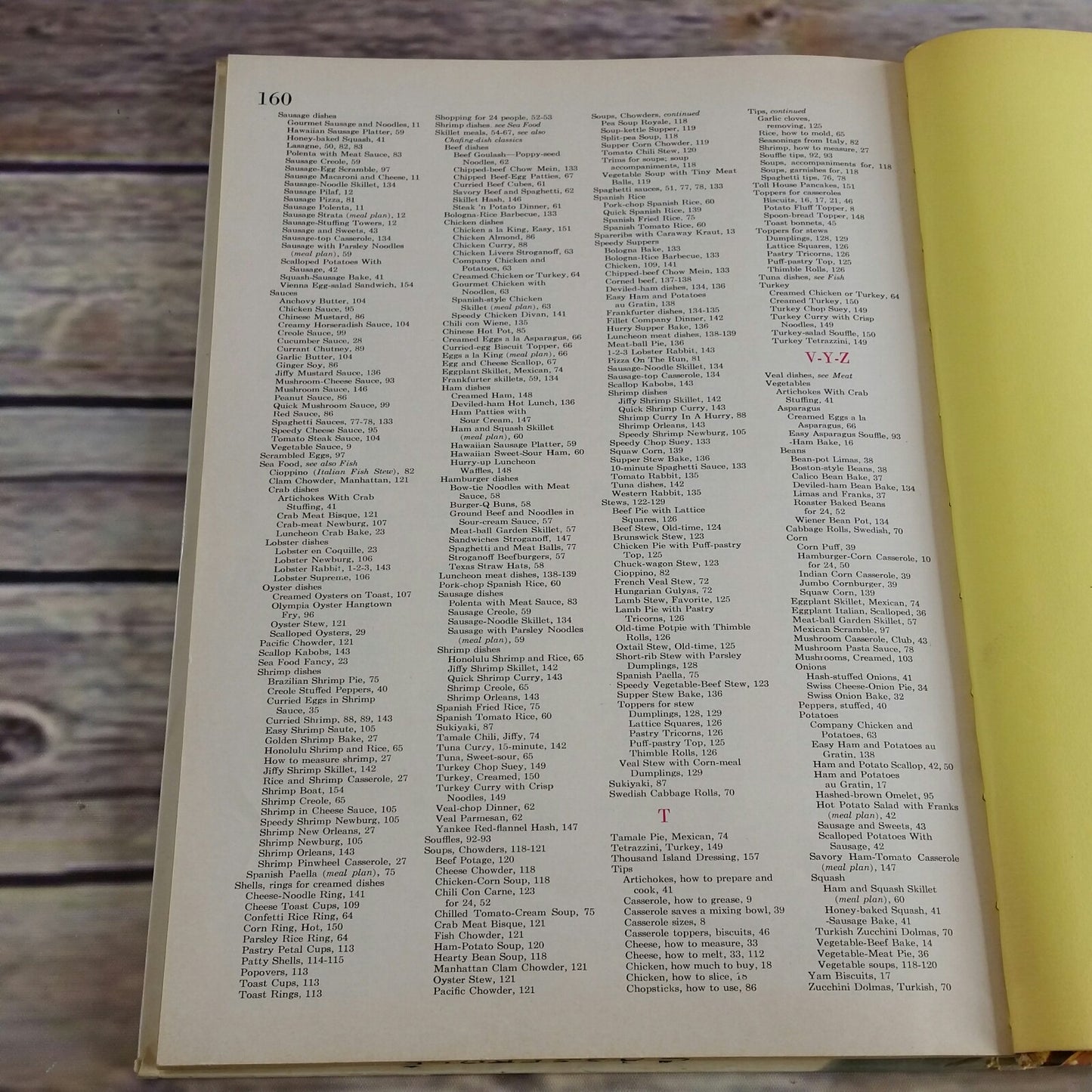 Vintage Cookbook Casserole Recipes Better Homes and Gardens 1961 Hardcover Book One Dish Meals