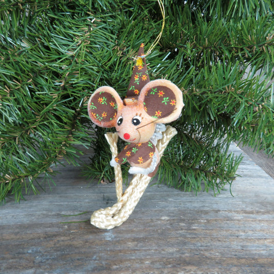 Vintage Flocked Mouse on Skis Ornament Calico Hat Clothes Rope Pipe Cleaner Christmas Ski Skiing