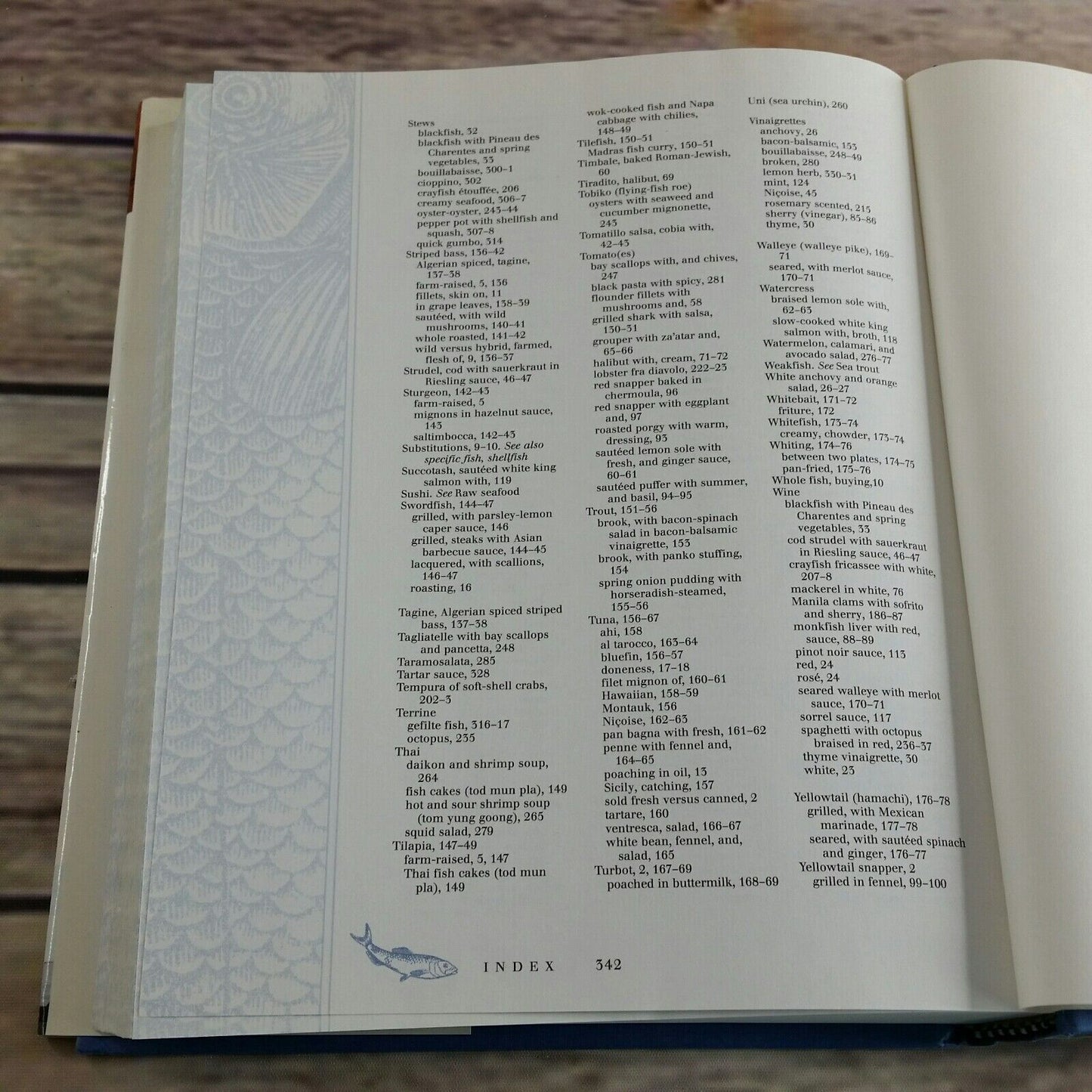 New York Times Seafood Cookbook 250 Seafood Recipes 2003 Hardcover Fish Shellfis