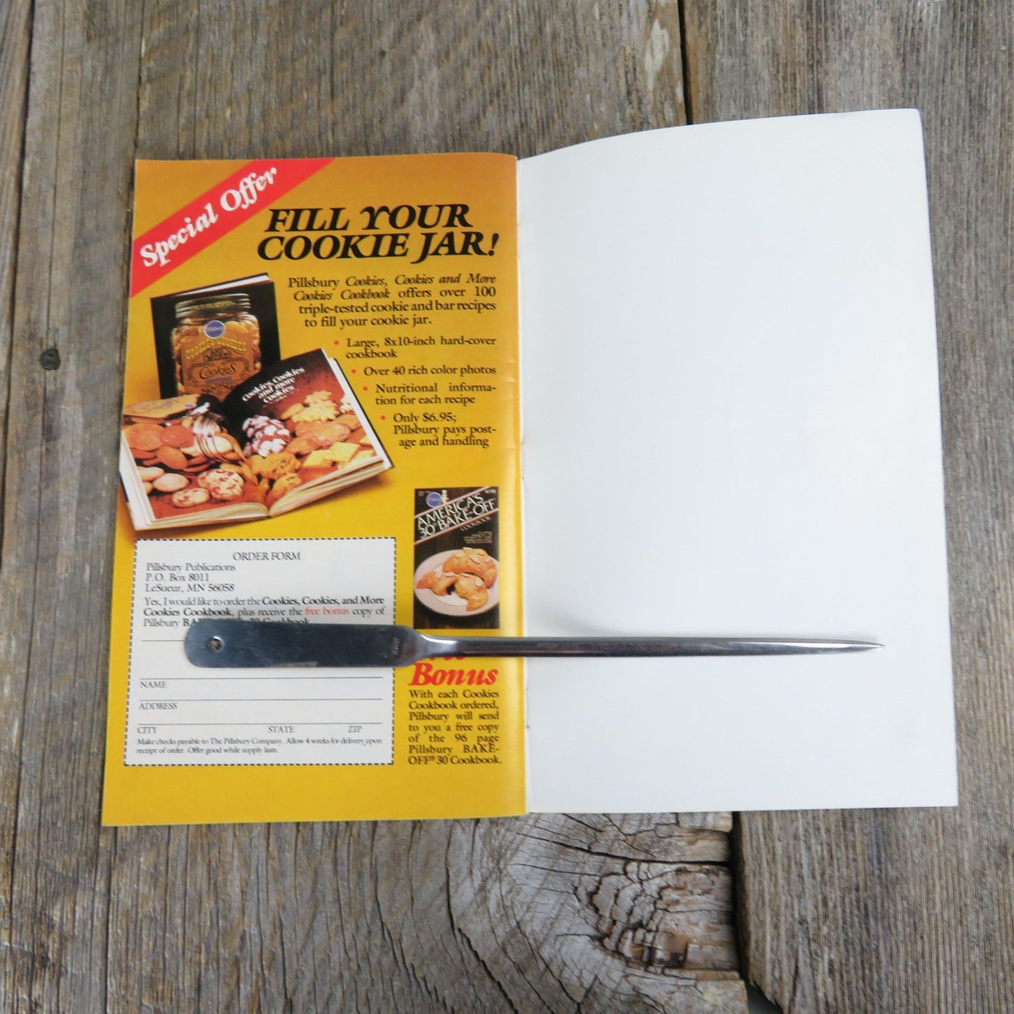 Pillsbury Bake Off Classics 3 Cookbook 30 Years of Winning Desserts 1980 Paperback Booklet Grocery Store Vintage