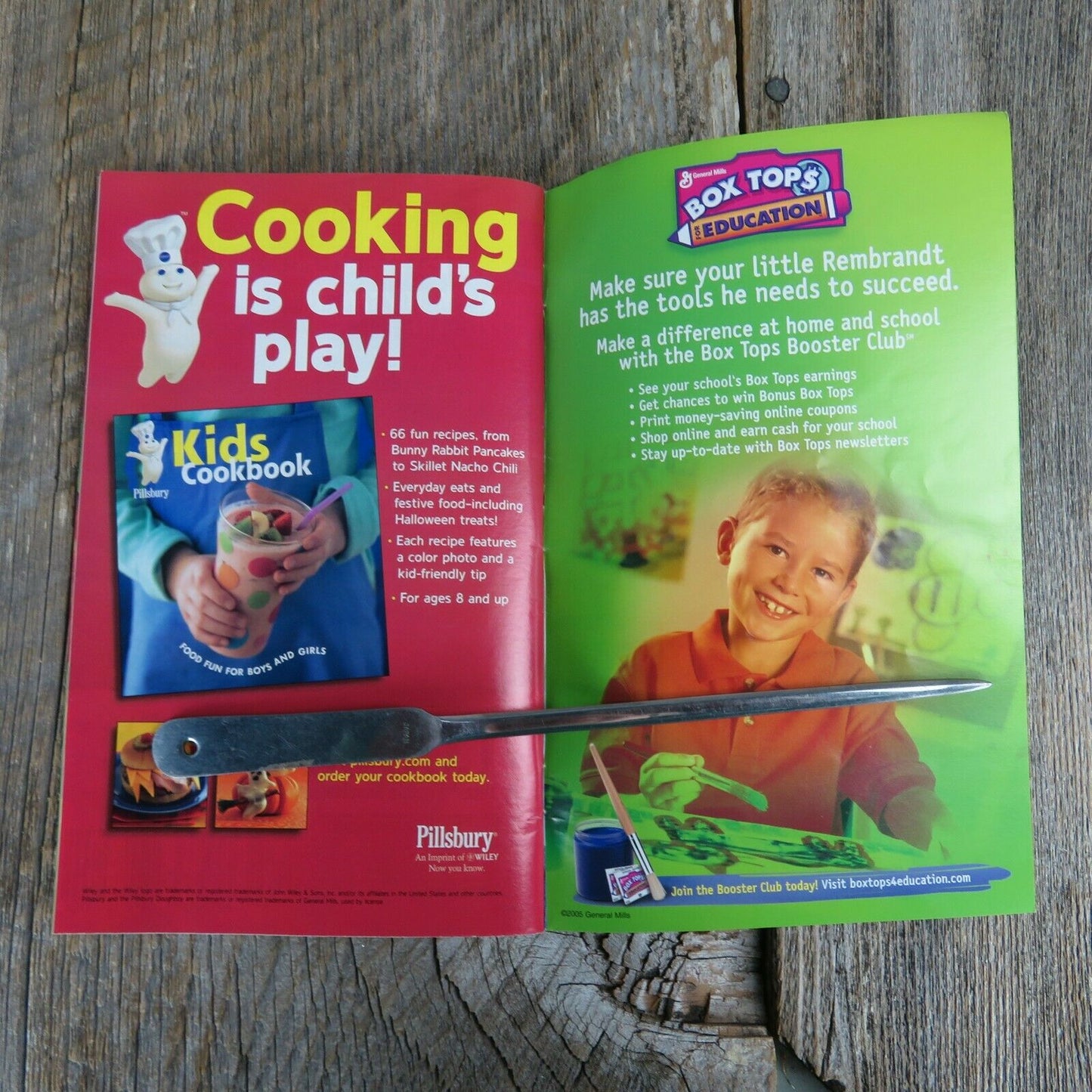 Halloween Cookbook Pillsbury Pamphlet 2005 Booklet Grocery Store Crafts Party