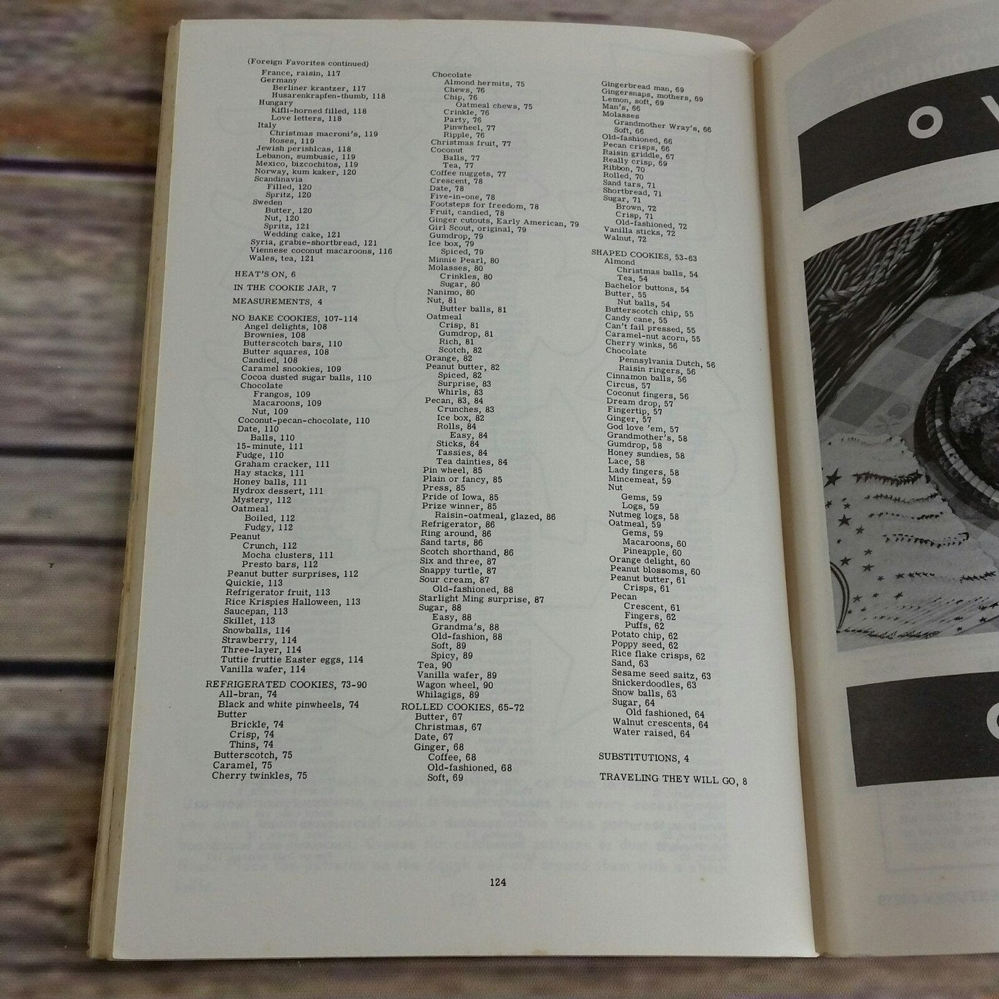 Vintage Cookie Cookbook 1965 Over 500 Cookie Recipes Favorite Recipes Press Paperback Cookies