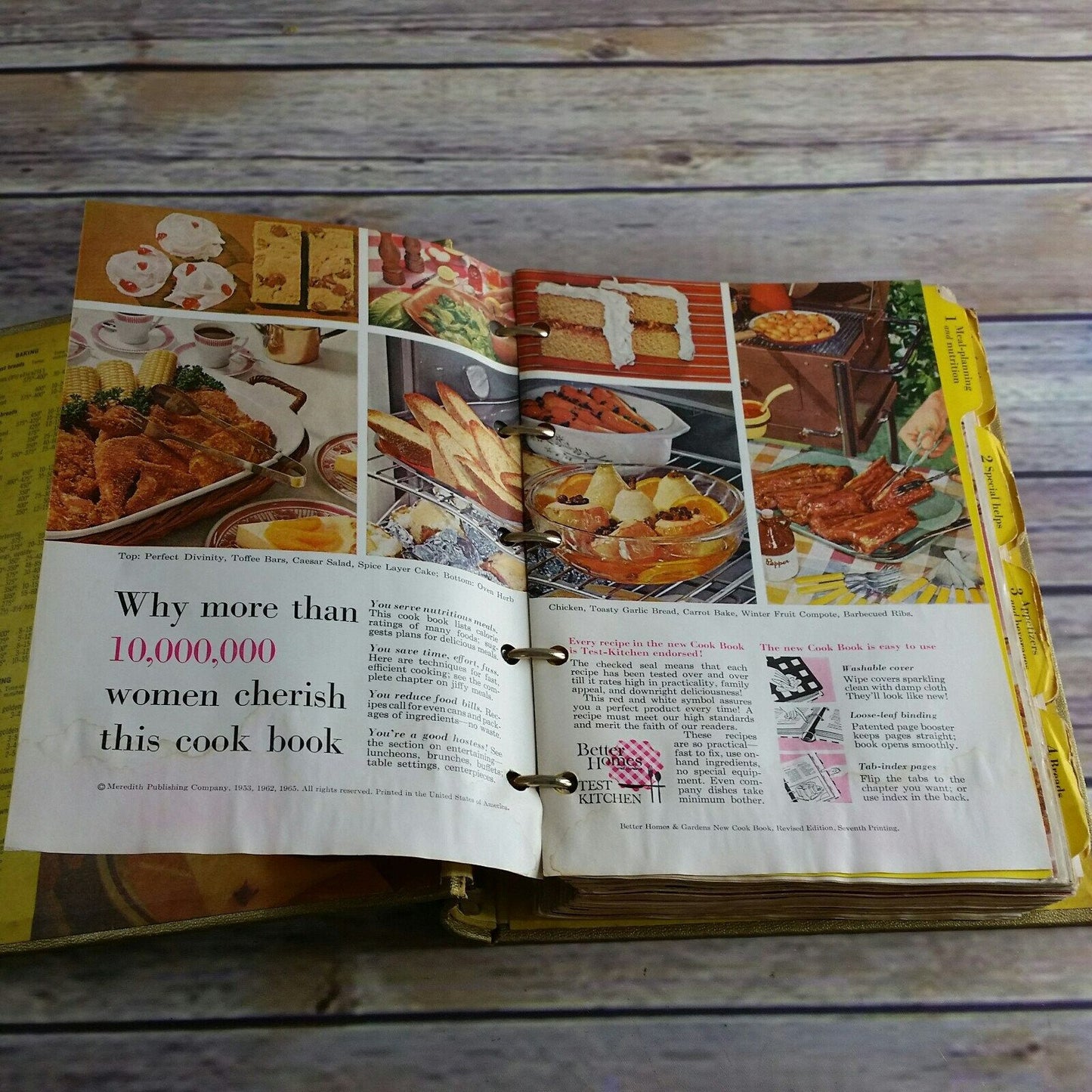 Vintage Better Homes and Gardens New Cookbook Recipes 5 Ring Binder 1965 Hardcover 1960s Gold Cover Souvenir Edition Commemoration
