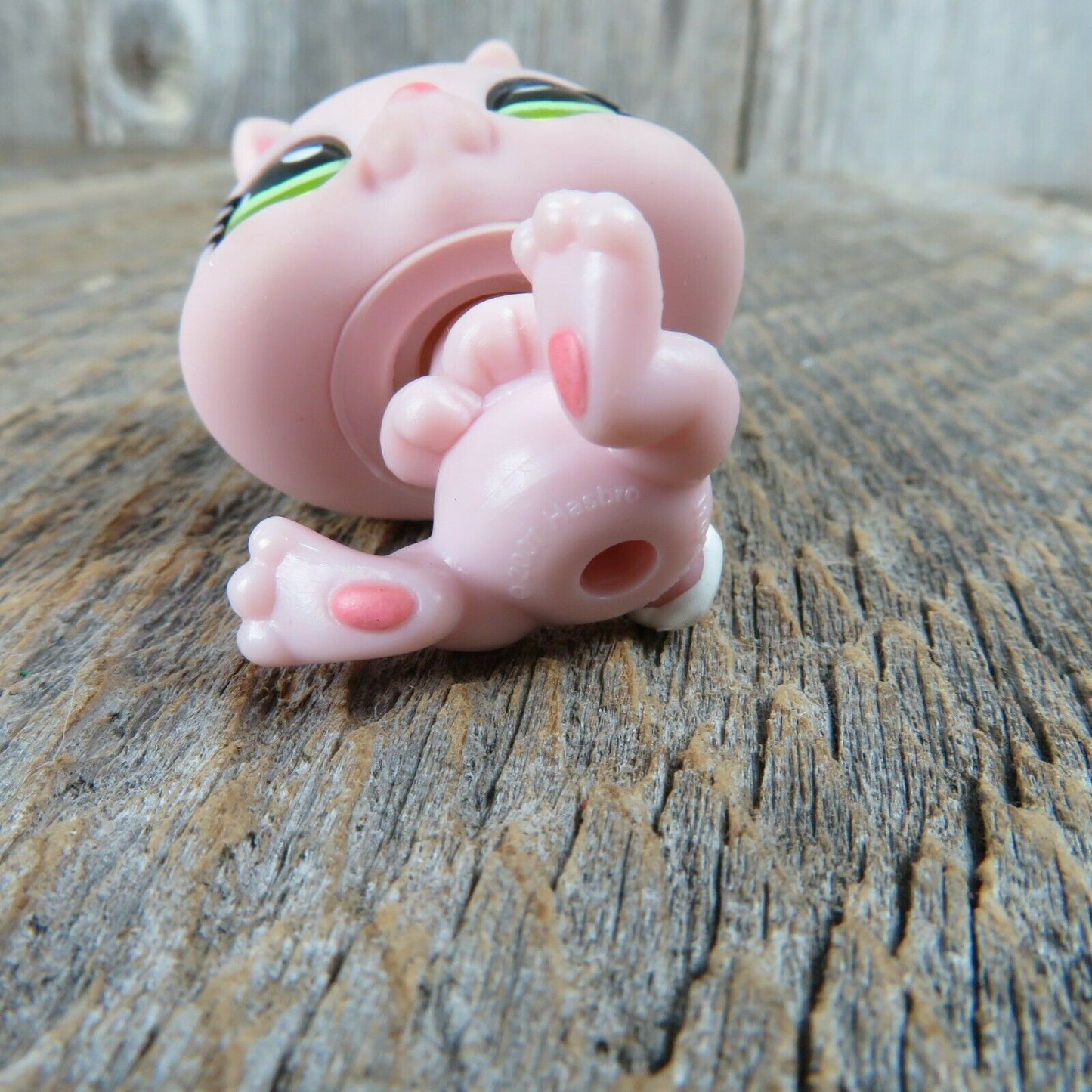 Littlest Pet Shop LPS Short Eared Dwarf Pink Bunny Rabbit Green Eyes Toy Hasbro