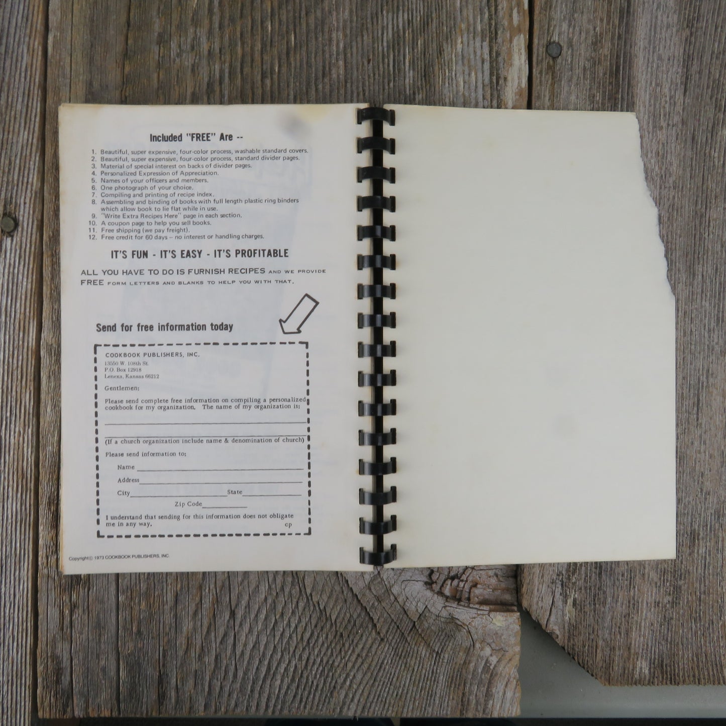 Vintage Idaho Cookbook Moscow Credit Women International Cooking with Creditability 1980 - At Grandma's Table