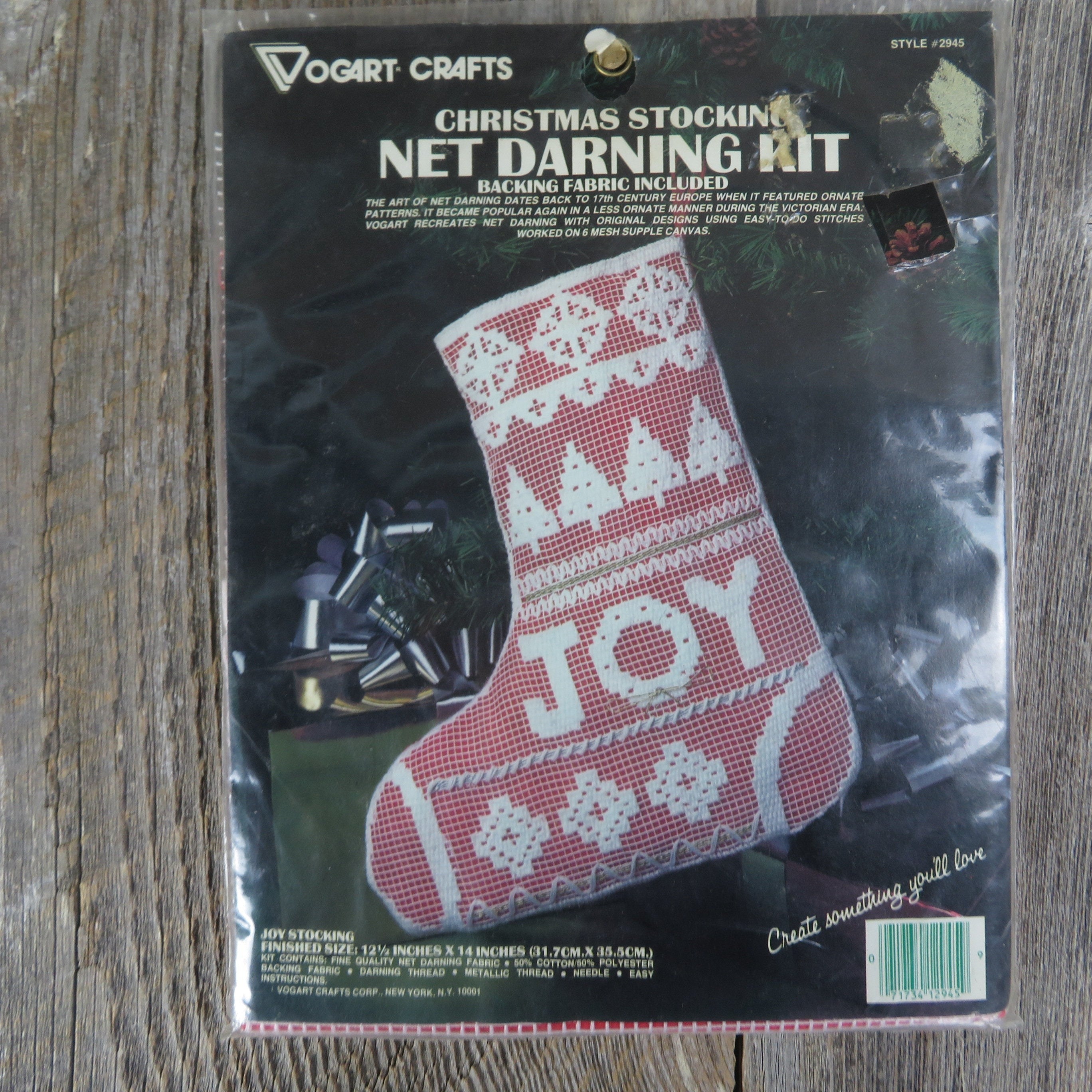 Vintage Christmas Table Runner Lace Net Darning Kit Candles Vogart
