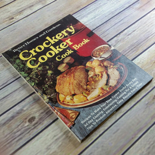 Vintage Cookbook Crockery Cooker Cook Book Recipes Better Homes and Gardens 1976 Hardcover Book Slow Cooker