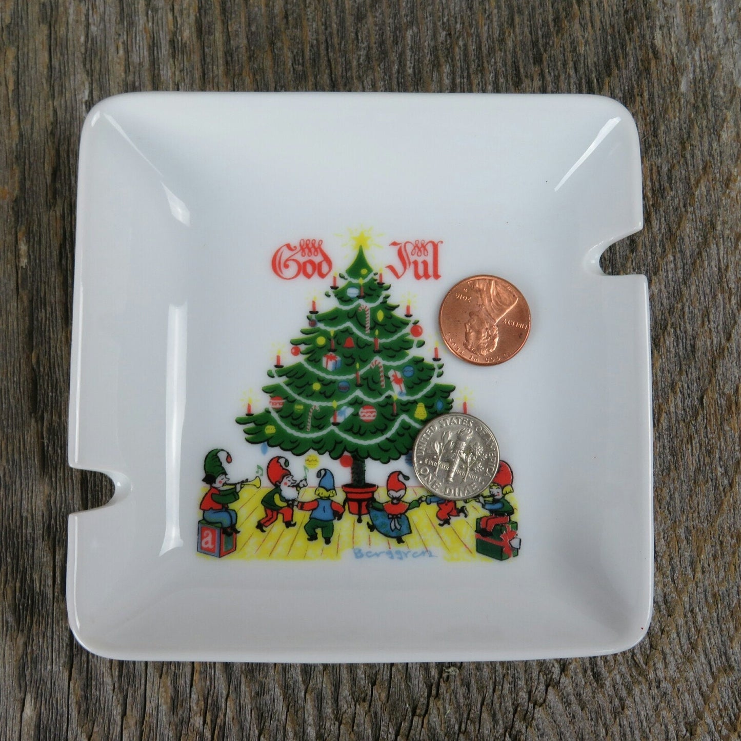 Vintage Christmas Ashtray Dish Berggren "GOD JUL" Dish Bowl Ashtray Relish Tree Elves