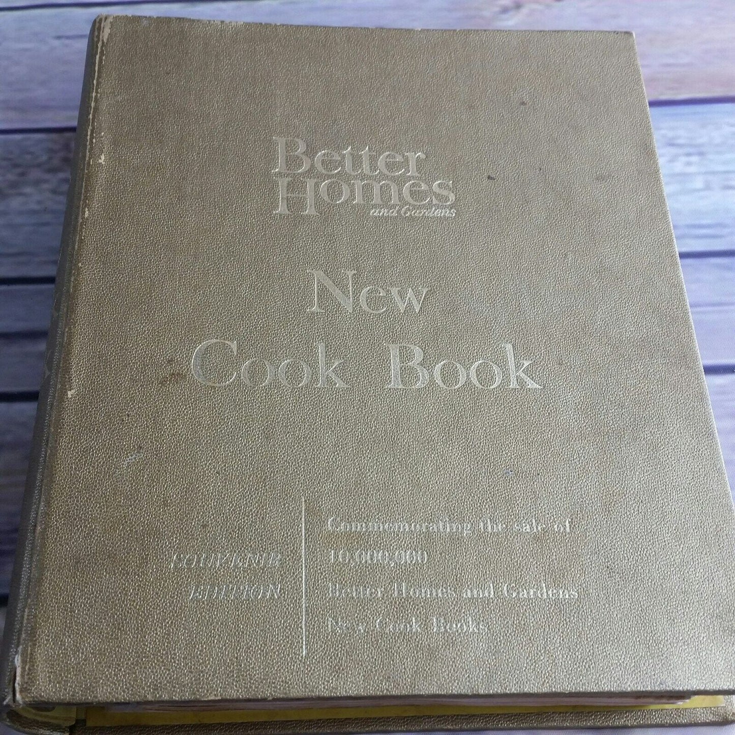 Vintage Better Homes and Gardens New Cookbook Recipes 5 Ring Binder 1965 Hardcover 1960s Gold Cover Souvenir Edition Commemoration