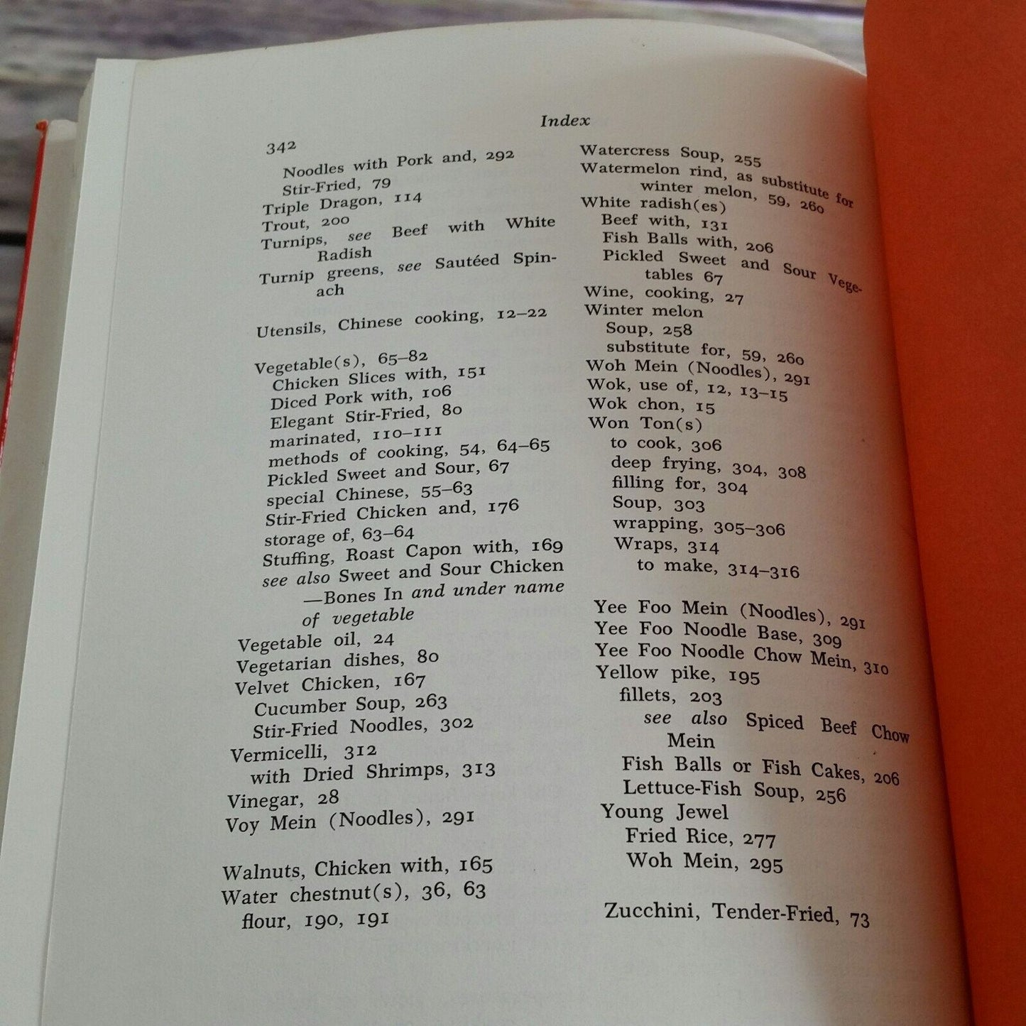 Vintage Cookbook Chinese Cooking Recipes 1968 Hardcover WITH Dust Jacket Jim Lee