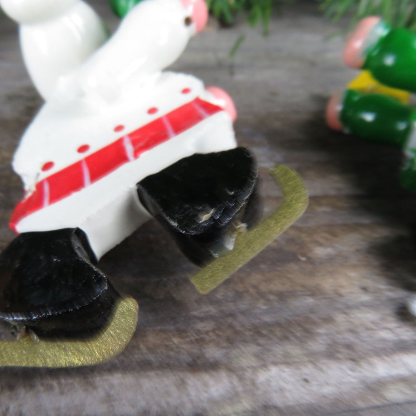 Vintage Ice Skaters Wood Ornament Green White Children Star Tree Wooden Skates