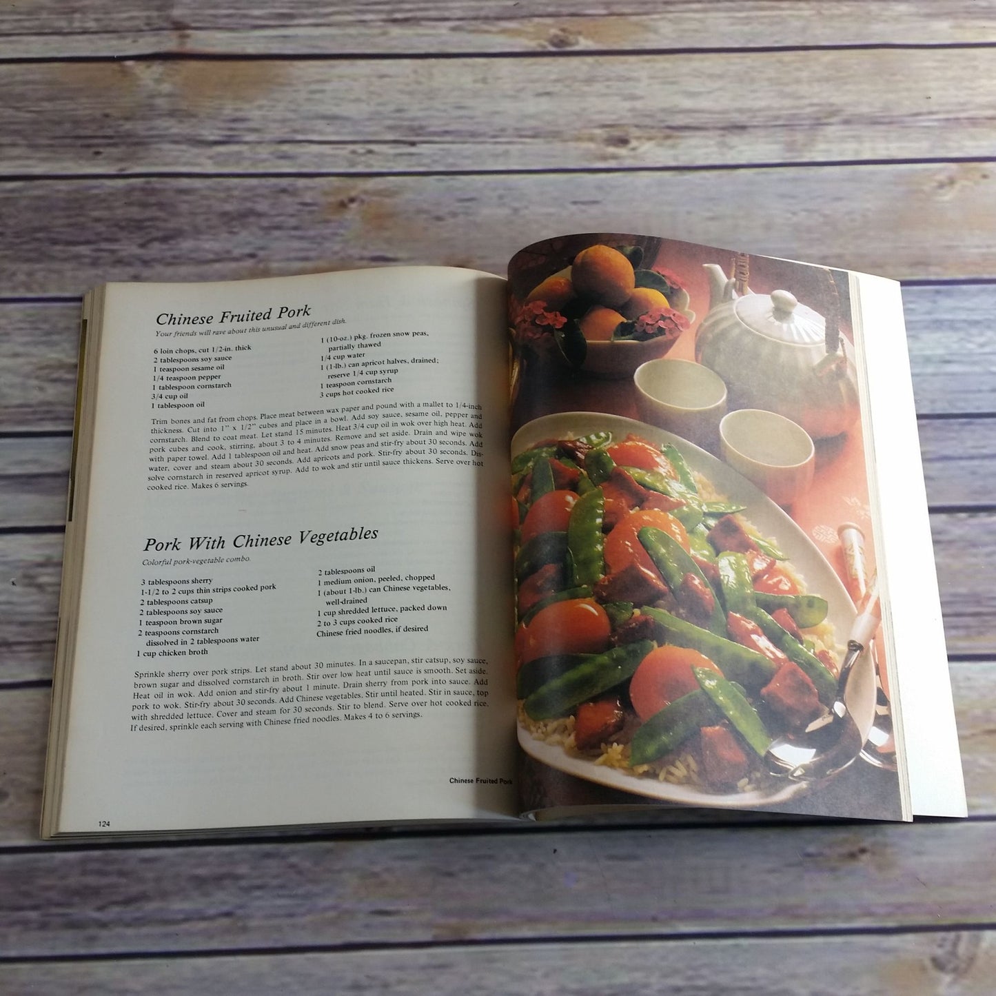 Vintage Cookbook Wok Cookery Recipes 1977 HP Books Ceil Dyer Paperback Methods Cleaning Care Buyer Guide Appetizers Poultry Seafood Desserts