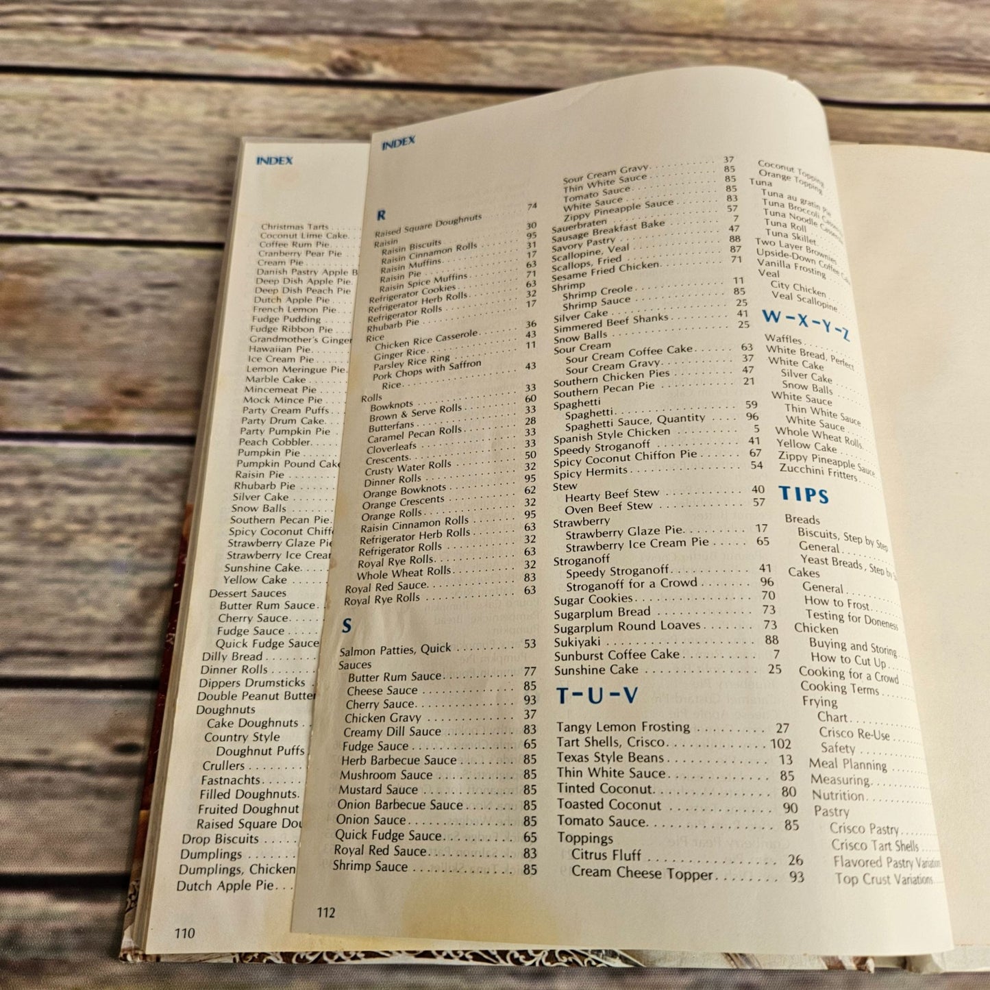 Vintage Cook Book Crisco Favorite Family Foods Cookbook Crisco Recipes 1973 Hardcover Procter and Gamble Promo