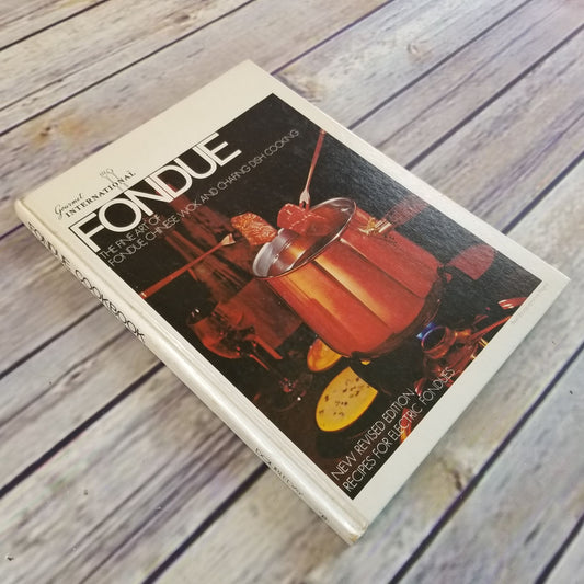 Vintage Cookbook Fondue Chinese Wok and Chafing Dish Recipes 1971 Gourmet International Doubleday Hardcover - At Grandma's Table