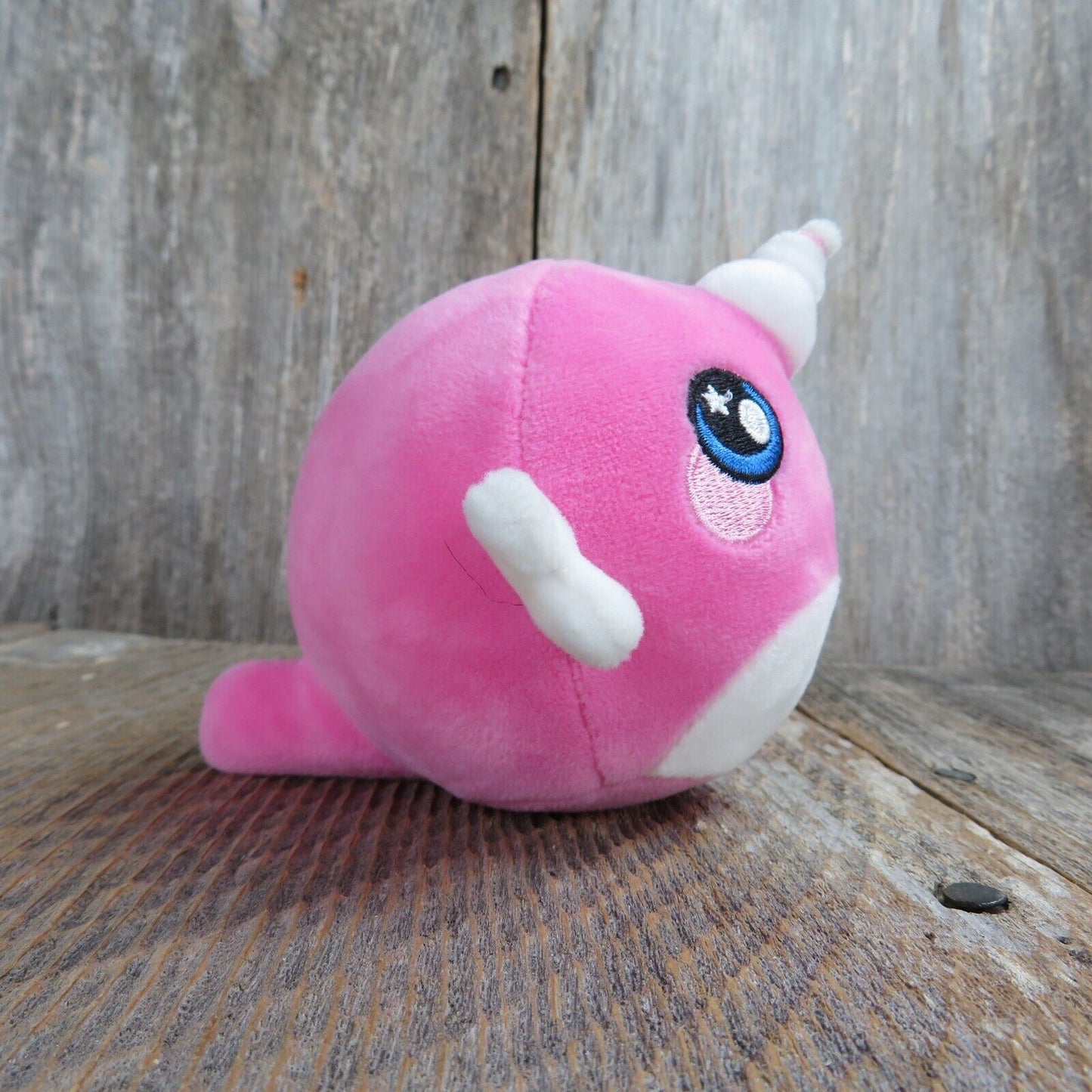 Squeezamals Narwhal Plush Pink Ocean Unicorn Squeeze Stuffed Animal Stress 2018