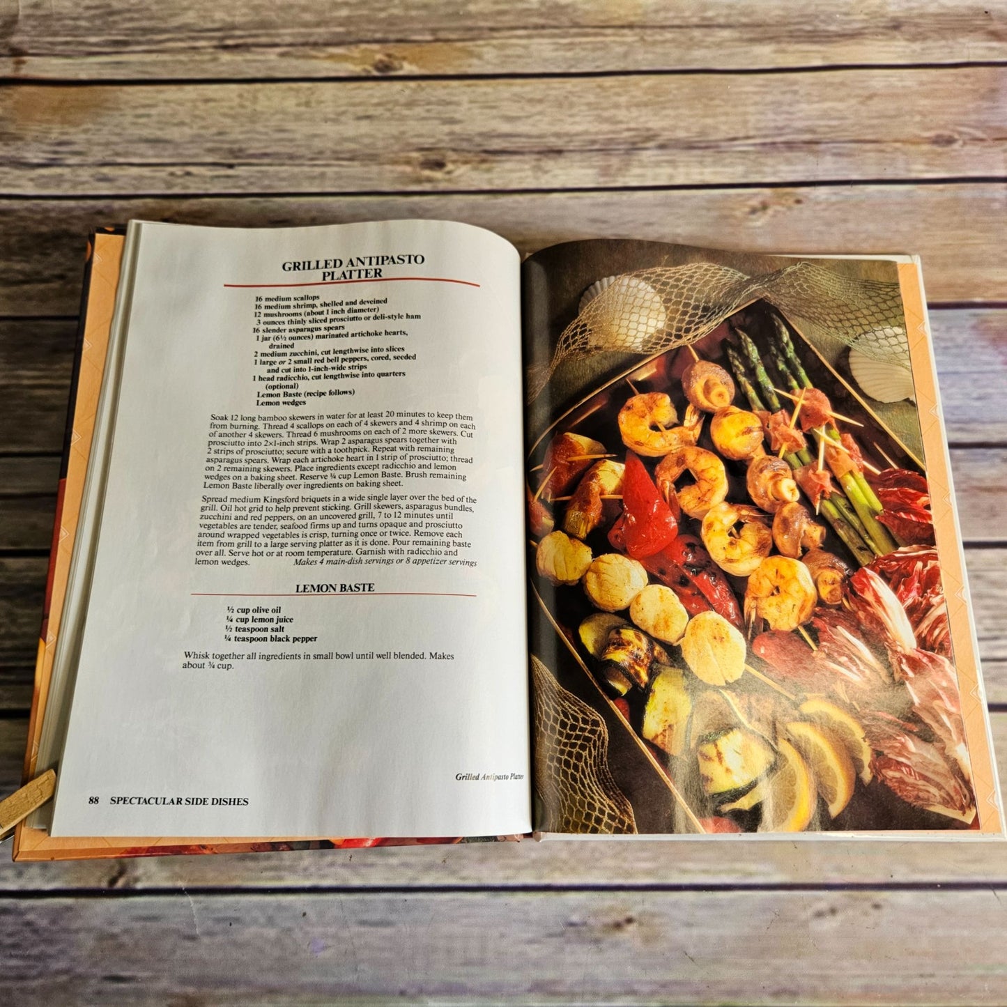 Vintage BBQ Cookbook Kingsford Barbecue Favorite Recipes 1995 Charcoal BBQ Recipes BBQing Food Basics Meats Poultry Seafood Smoked Sides