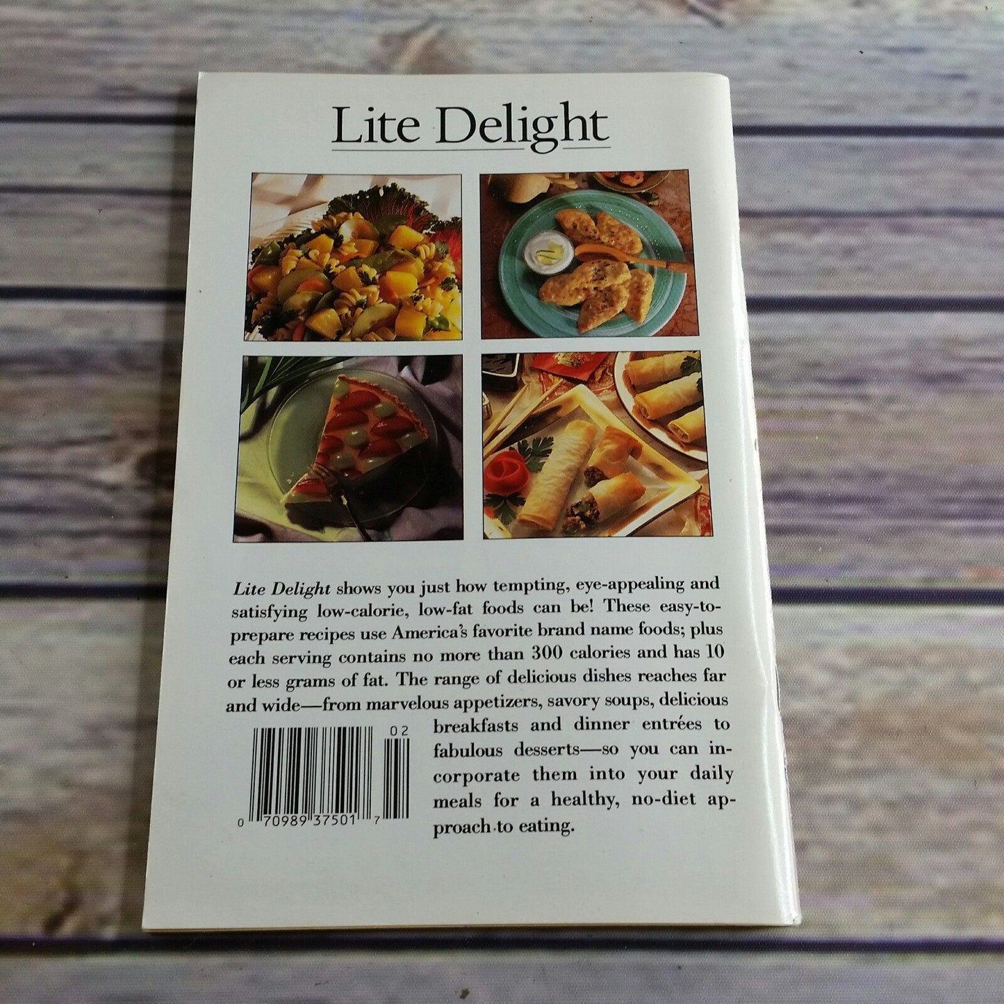 Vtg Cookbook Lite Delight Paperback Booklet Pamphlet 1992 Grocery Store Magazine Favorite Brand Name Recipes Dole Philadelphia Borden Crisco