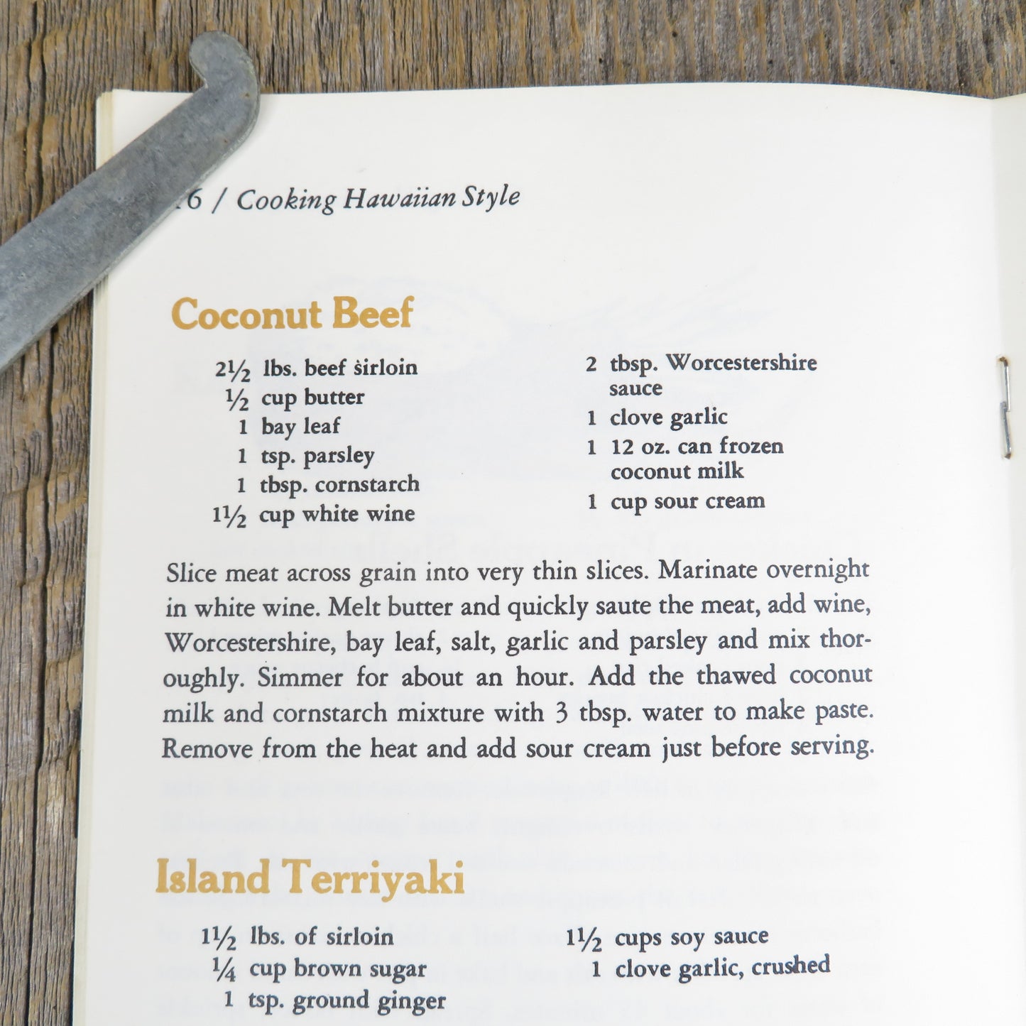 Cooking Hawaiian Style Vintage Cookbook Hawaii International Publishing August 1979