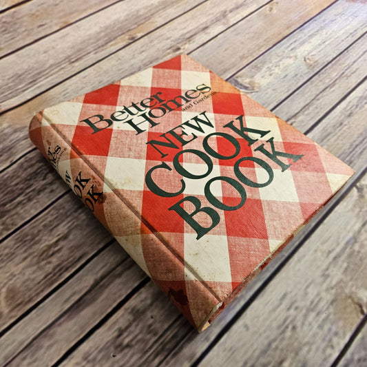 Vintage Better Homes and Gardens New Cookbook Recipes 5 Ring Binder Hardcover 1970s