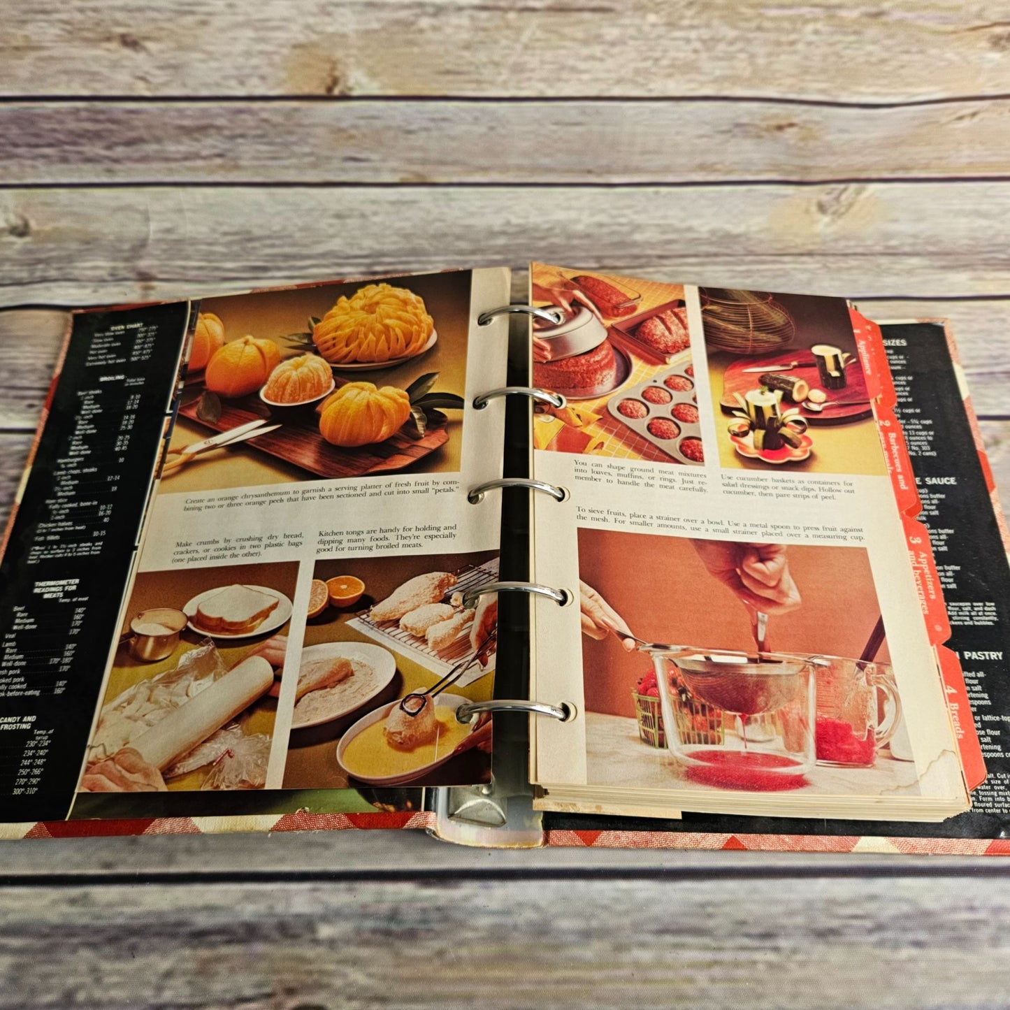 Vintage Better Homes and Gardens New Cookbook Recipes 5 Ring Binder Hardcover 1970s