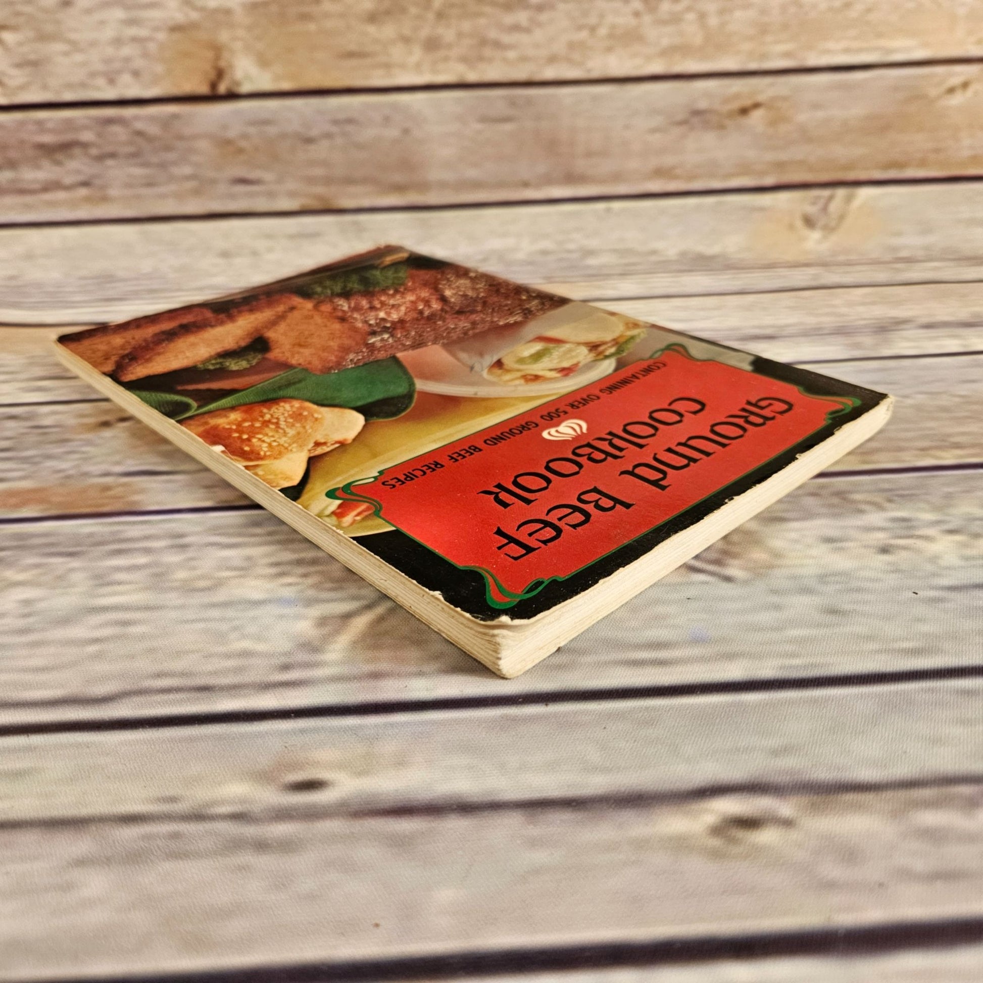 Vintage Ground Beef Cookbook 1967 Over 500 Recipes Favorite Recipes Press Paperback Booklet - At Grandma's Table