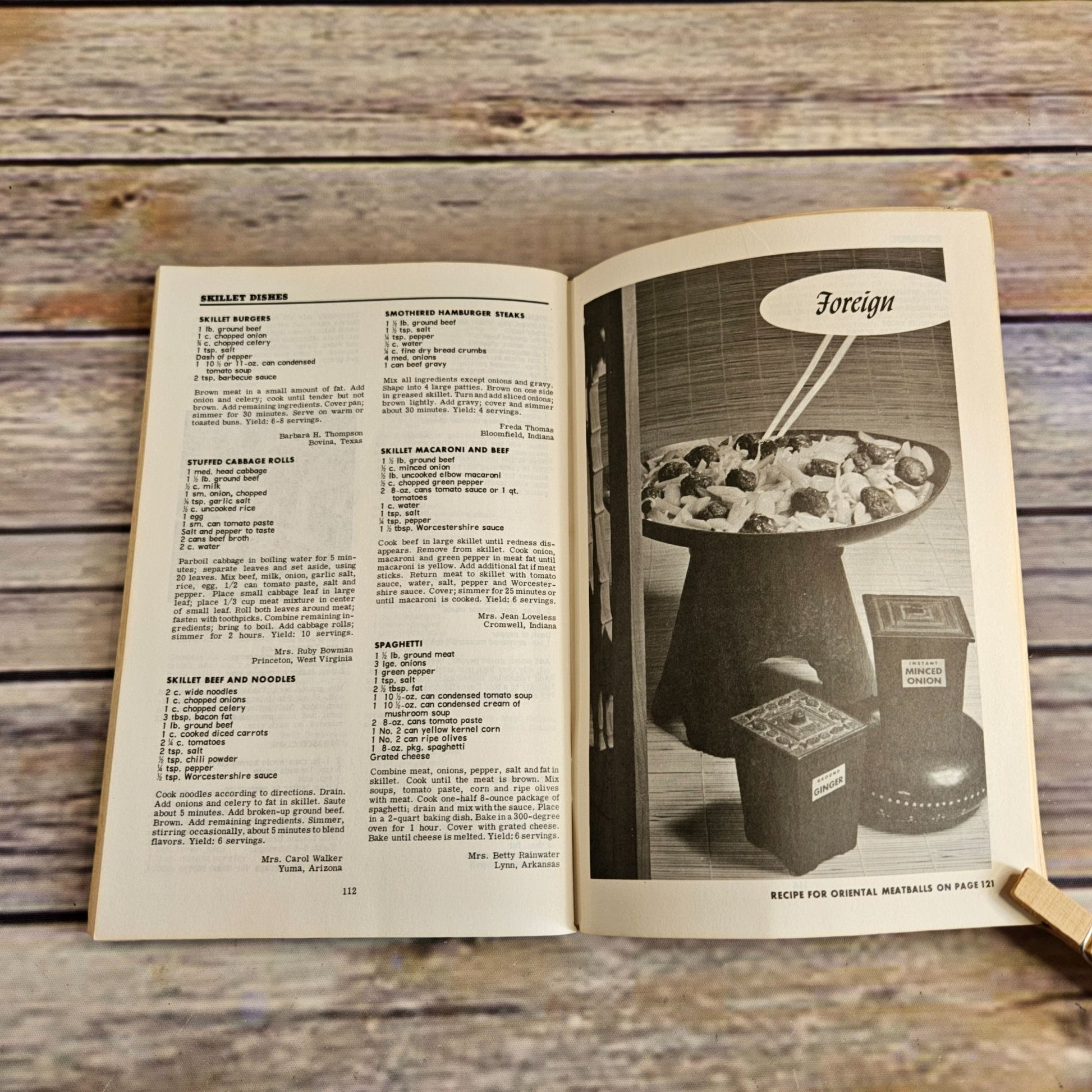 Vintage Ground Beef Cookbook 1967 Over 500 Recipes Favorite Recipes Press Paperback Booklet - At Grandma's Table