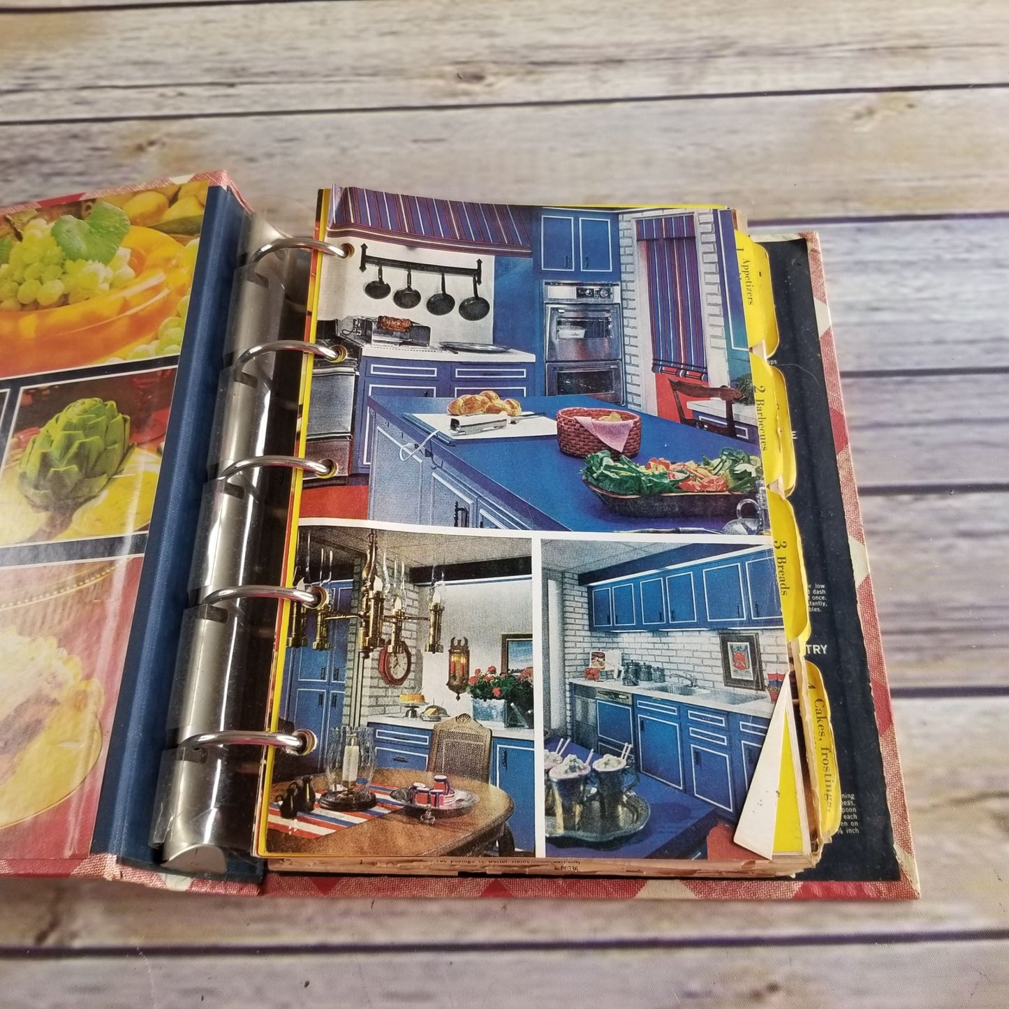 Vintage Better Homes and Gardens New Cookbook Recipes 5 Ring Binder Hardcover 1970s