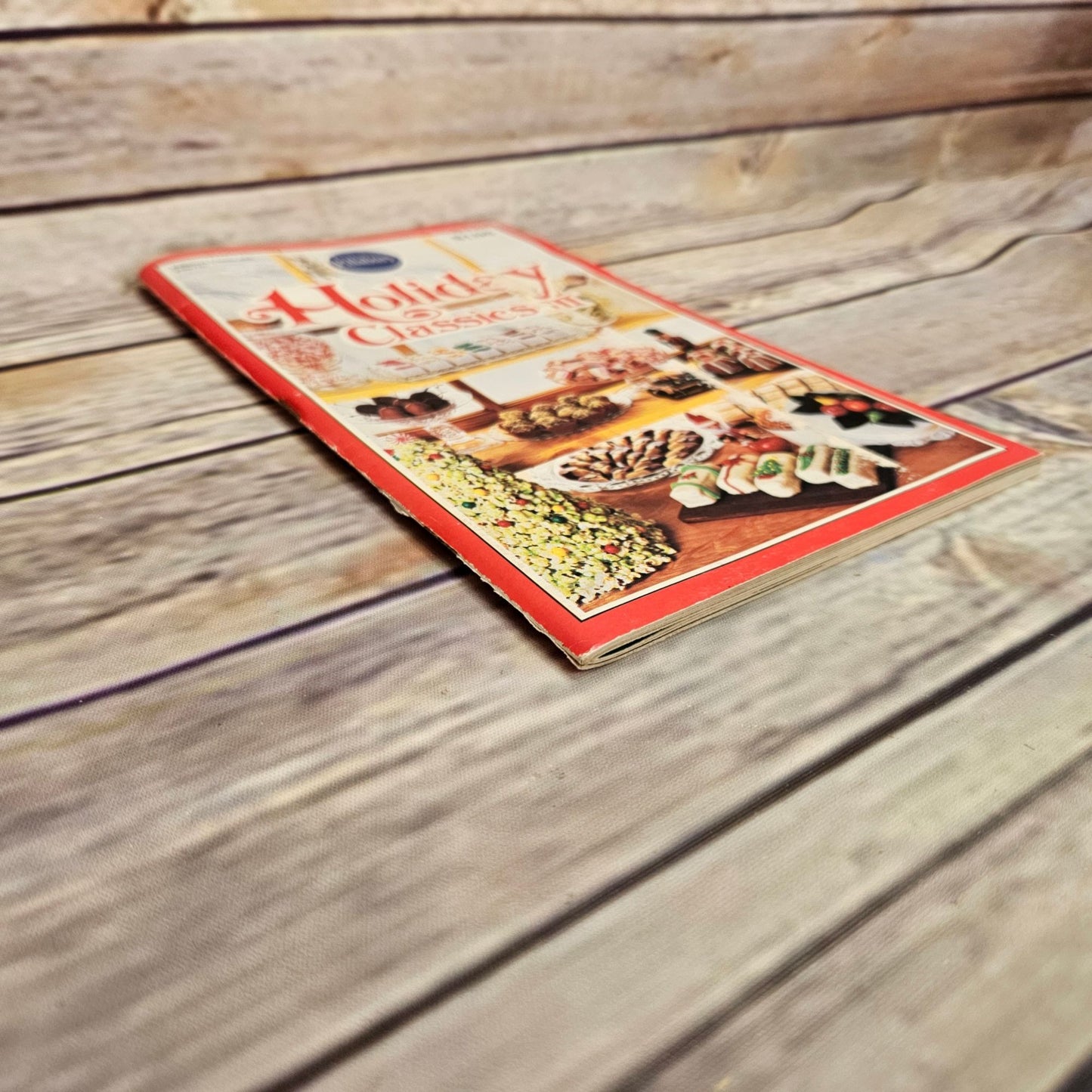 Holiday Classic III Cookbook Pillsbury Christmas Recipes Desserts Paperback Booklet 1984 Grocery Store Pamphlet