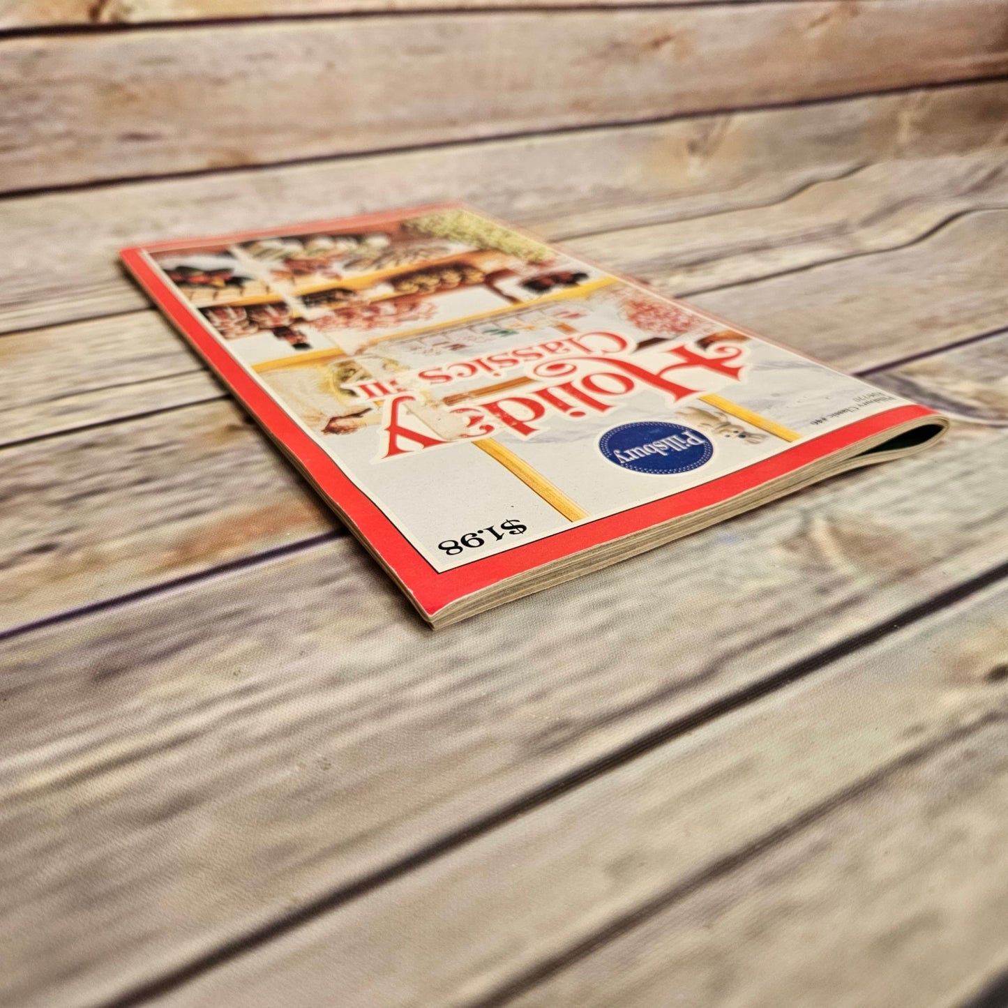 Holiday Classic III Cookbook Pillsbury Christmas Recipes Desserts Paperback Booklet 1984 Grocery Store Pamphlet