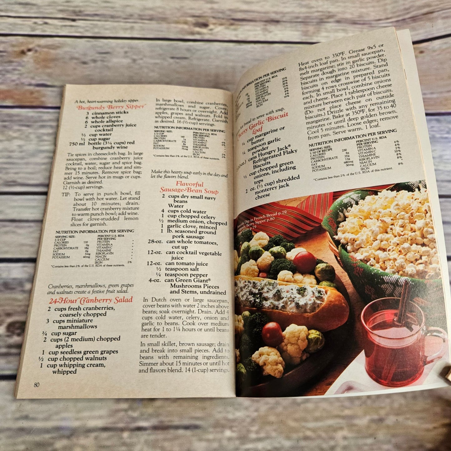 Holiday Classic III Cookbook Pillsbury Christmas Recipes Desserts Paperback Booklet 1984 Grocery Store Pamphlet