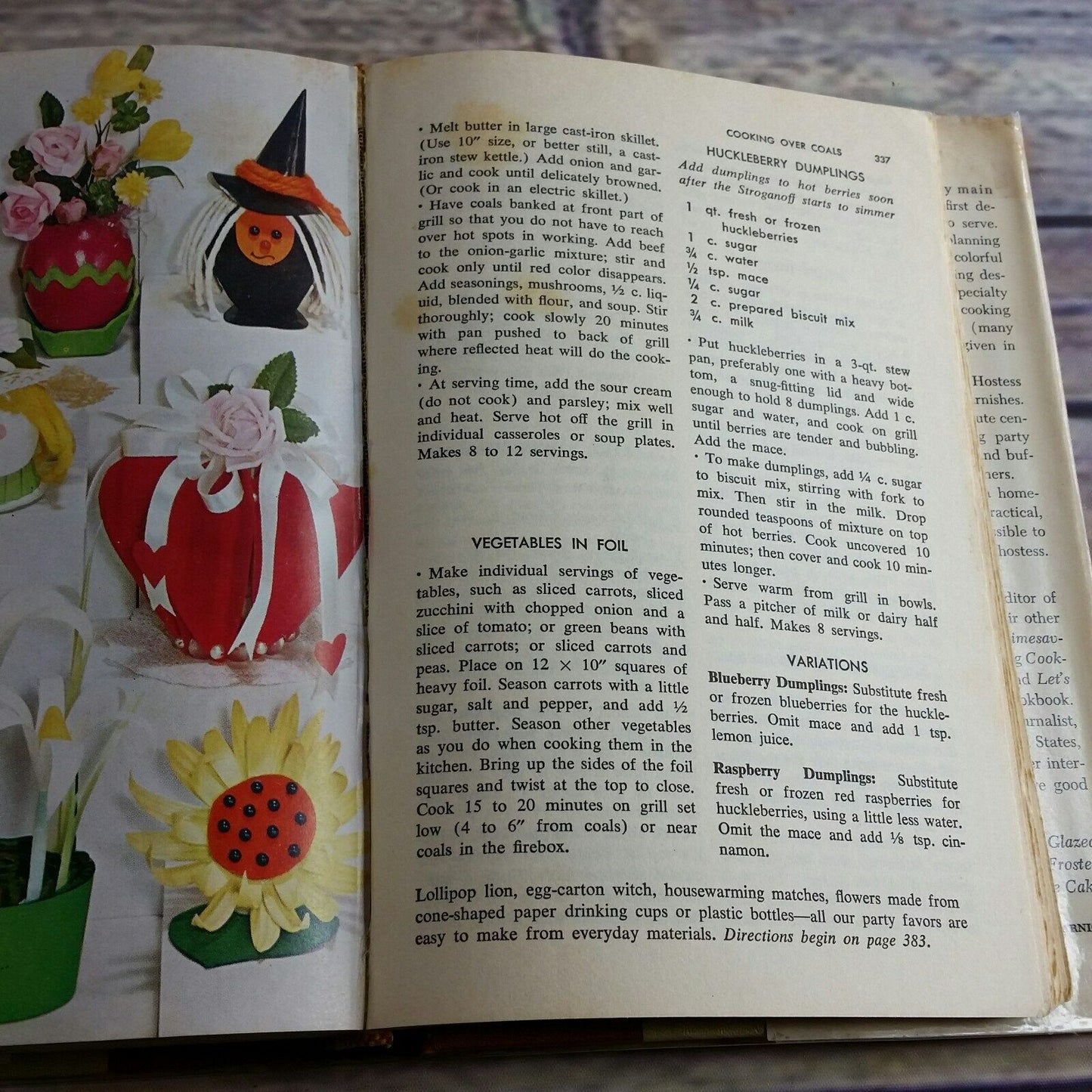 Vintage Farm Journal Cookbook Cooking for Company 1968 Hardcover with Dust Jacket First Edition 900 Recipes