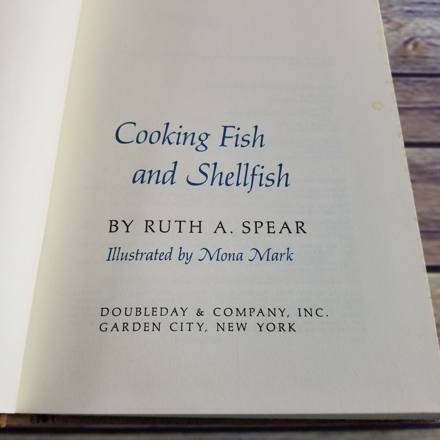 Vintage Seafood Cookbook Fish and Shellfish Seafood Recipes Ruth Spear 1980 Hardcover NO Dust Jacket Doubleday