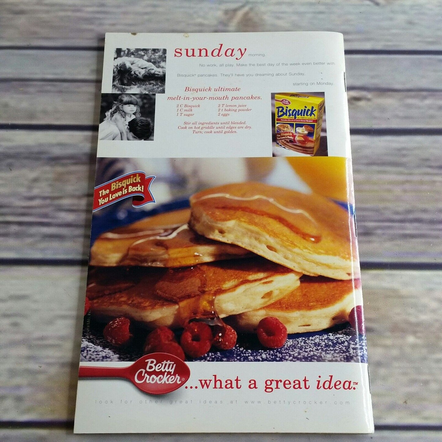 Bisquick Pamphlet Cookbook Booklet 2000 Paperback Booklet General Mills Betty Crocker Breakfast Brunch Supper Dessert