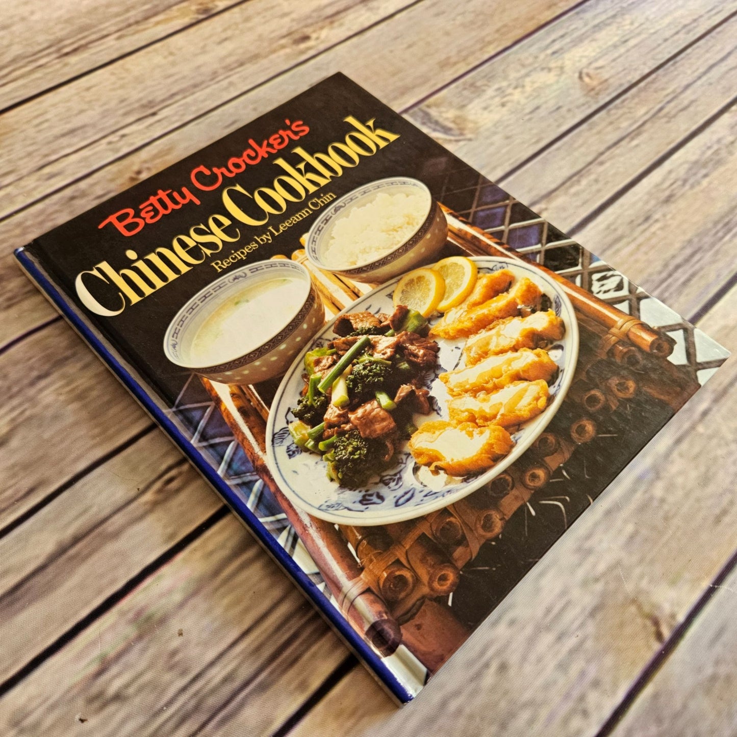 Vintage Cookbook Betty Crocker Chinese Cookbook 1981 Hardcover Leeann Chin NO Dust Jacket