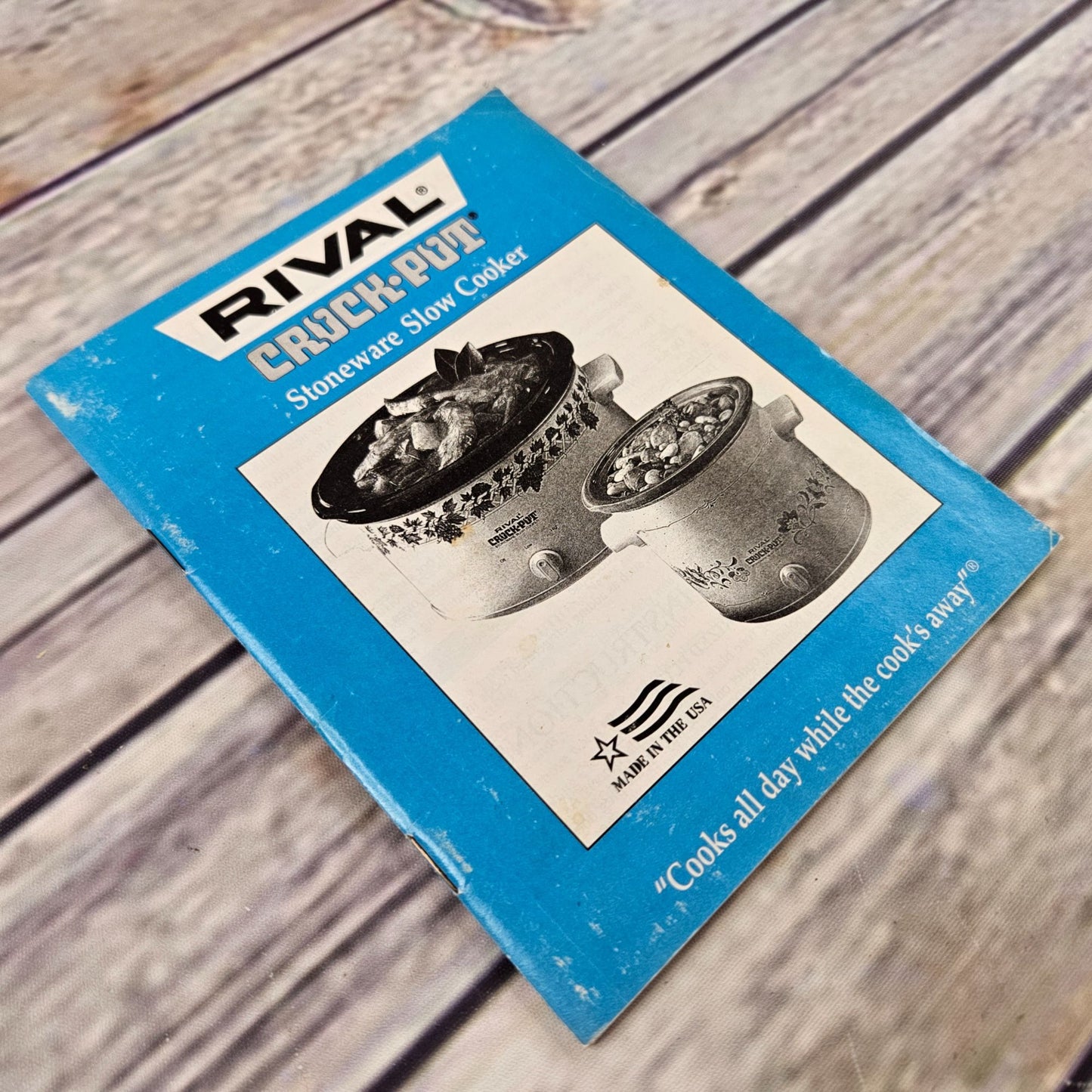 Vintage Rival Crock Pot Cookbook Owner's Manual Recipes Slow Cooker Blue Booklet Pamphlet English and French