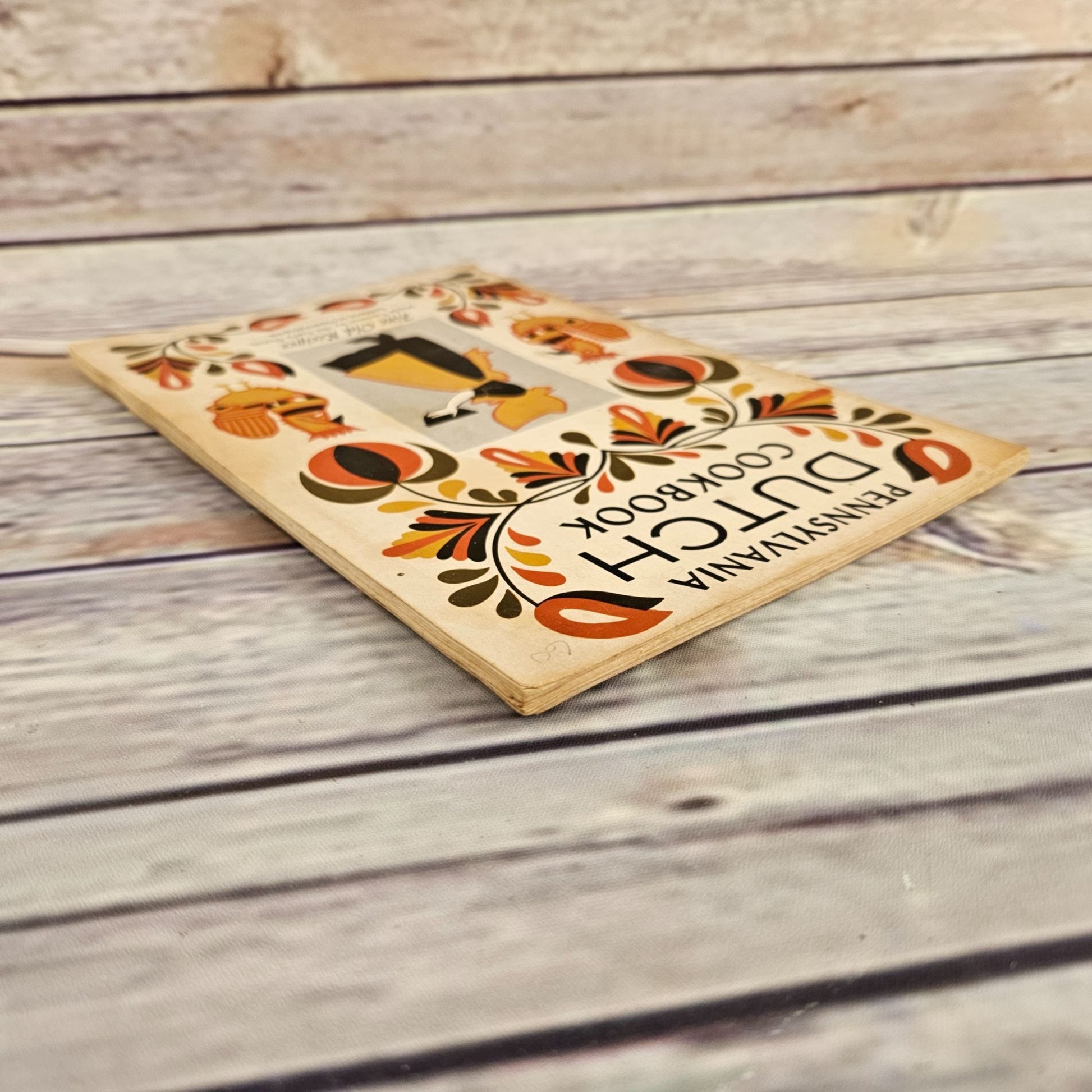 Vintage Cookbook Pennsylvania Dutch Cooking Traditional Dutch Recipes 1961 Paperback Booklet - At Grandma's Table