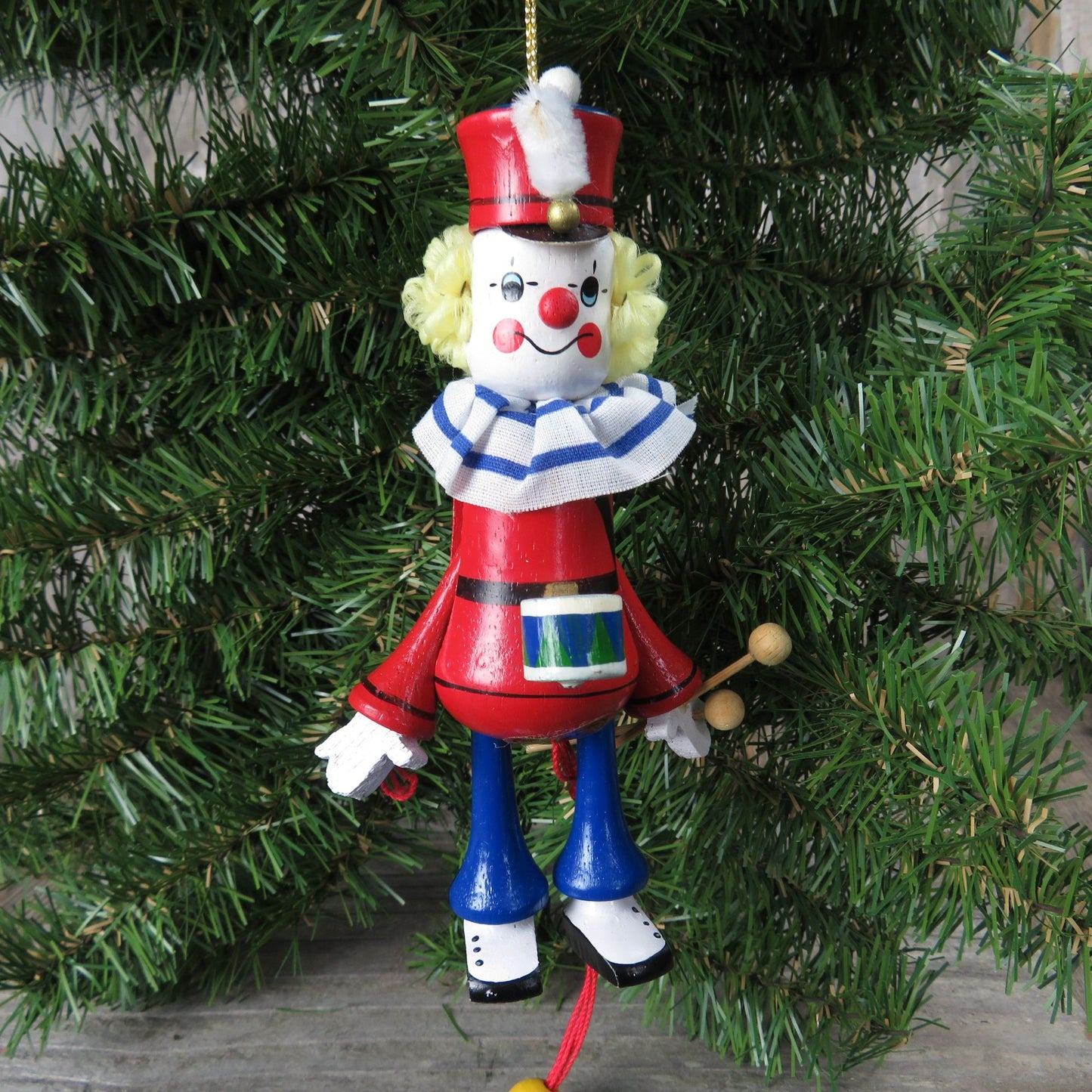 Wood Pull String Clown Ornament Kurt Adler Vintage Jumping Circus Drummer Christmas 1990