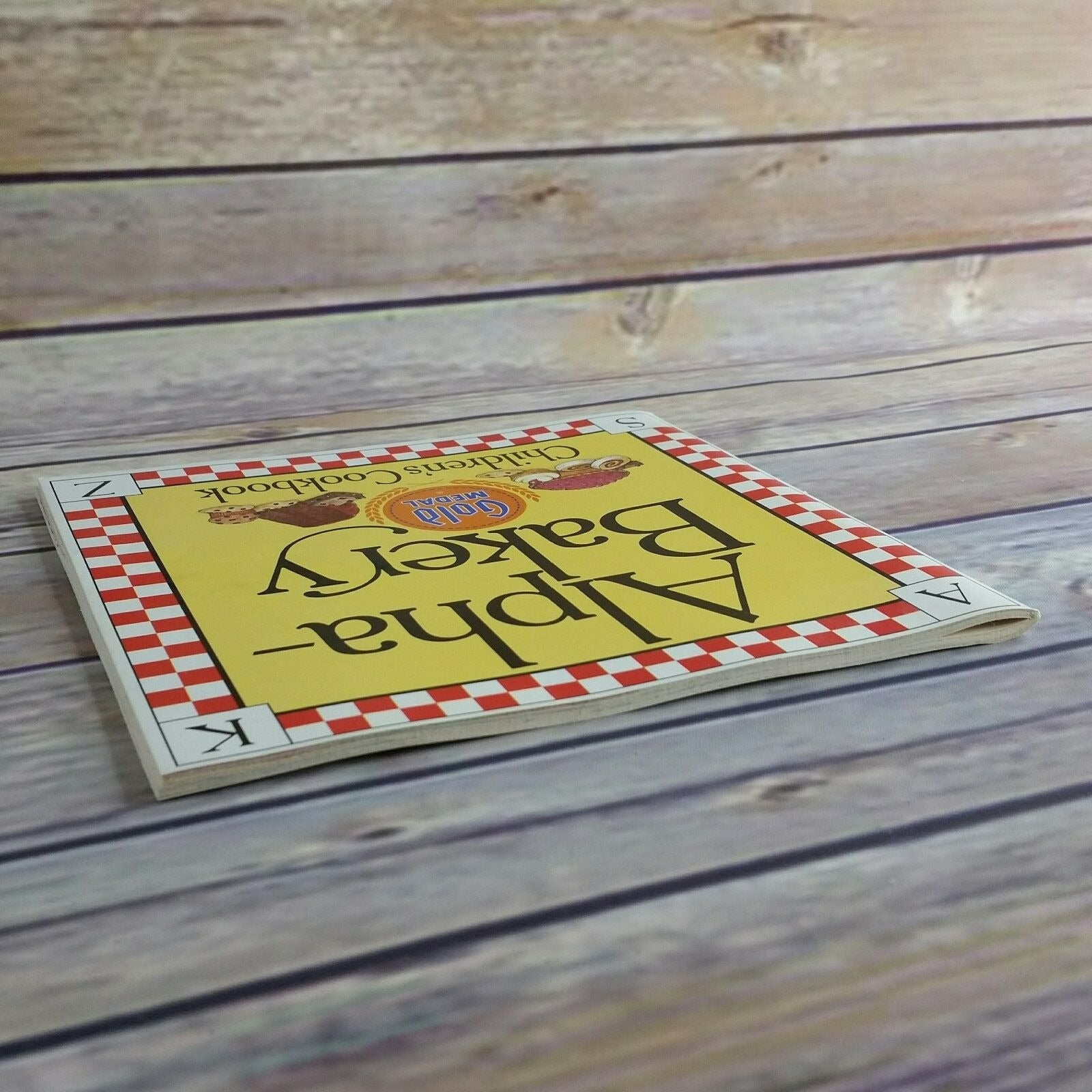 Vintage Childrens Cook Book Alpha Bakery Gold Medal Promo Recipes Cook – At Grandma's Table vintage-childrens-cook-book-alpha-bakery-gold-medal-promo-recipes-cook-at-grandma-s-table