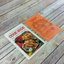 Load image into Gallery viewer, Vintage Cookbook Foster Farms Promo Booklets Lot of 2 Chicken Washington Fryer - At Grandma&#39;s Table