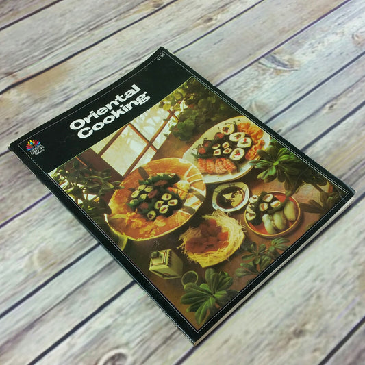 Vintage Cookbook Oriental Cooking Alice Schryver Grosset Good Life 1976 Paperback - At Grandma's Table