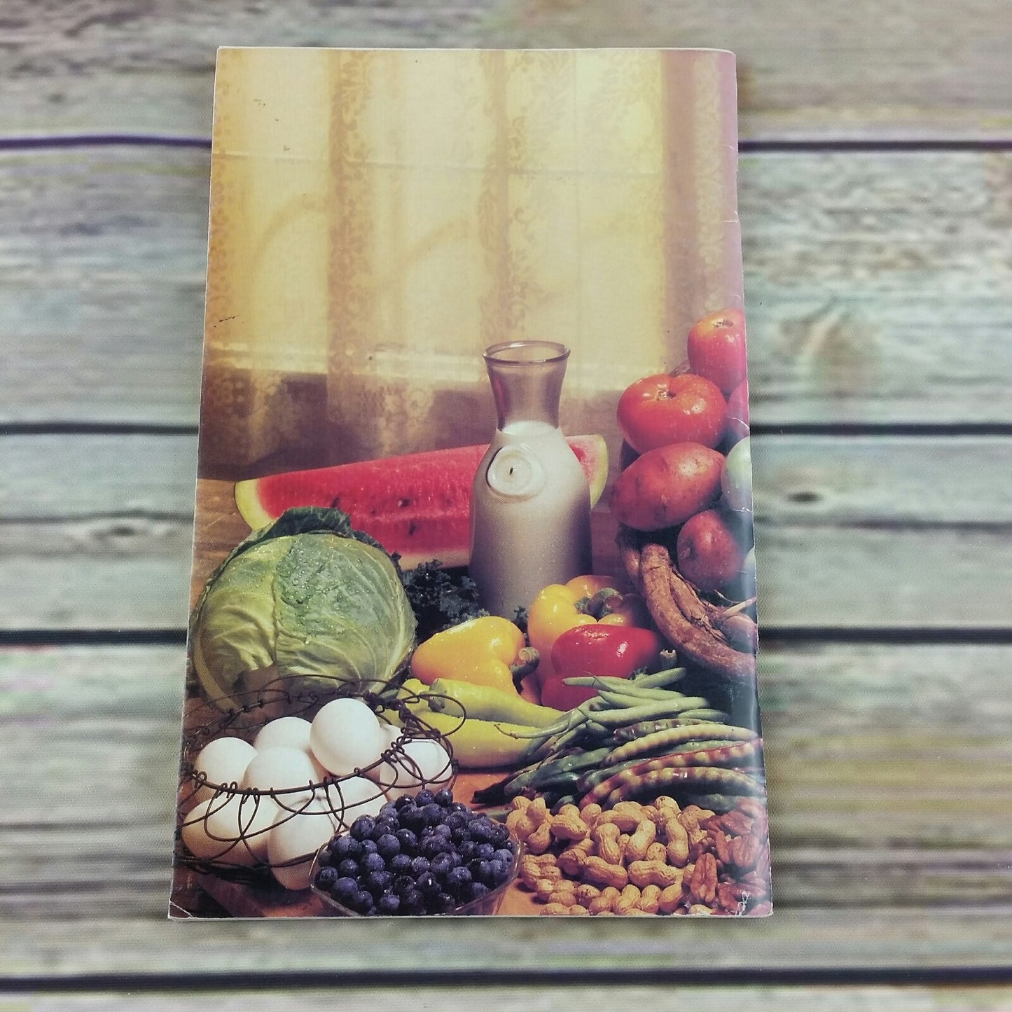 Vintage Cookbook Vidalia Onion Store Recipe Book 1994 Paperback Booklet - At Grandma's Table