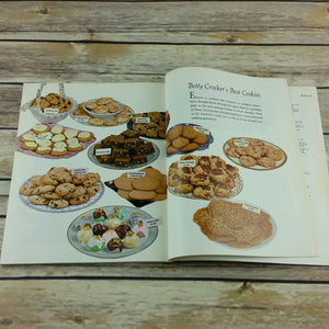 Vintage Cookbook Betty Crocker Cooky Book Golden Book Cookie Recipes 1977 Paperback - At Grandma's Table